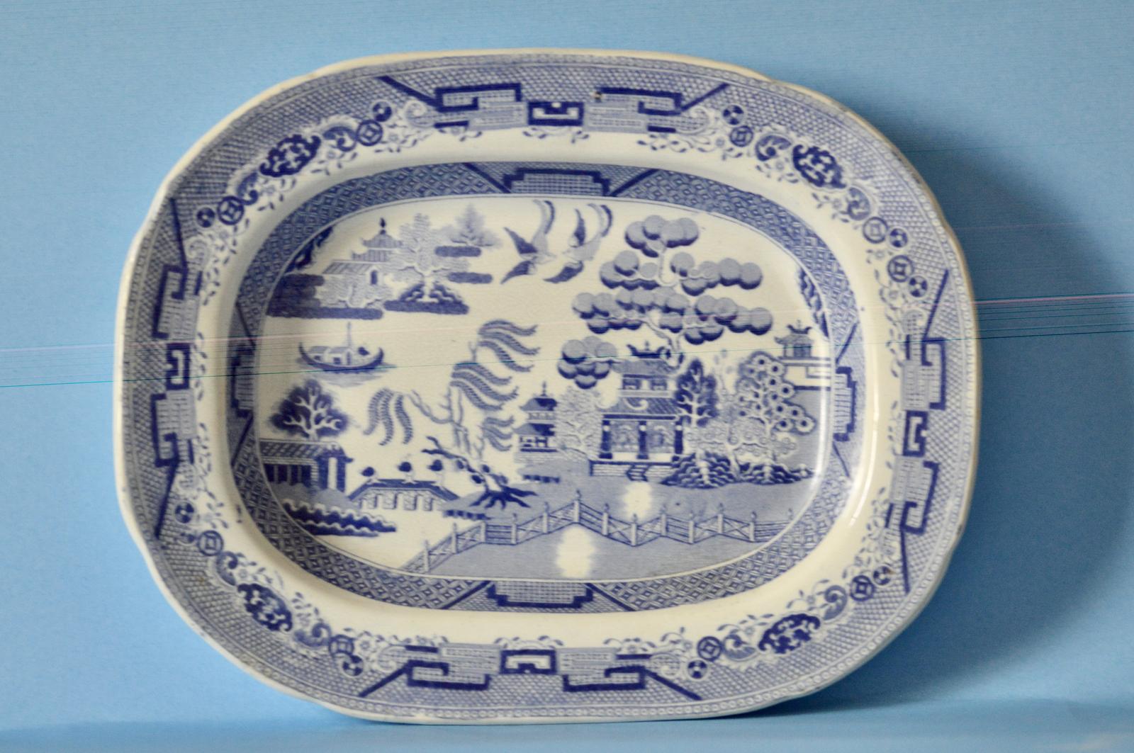 19th Century Swansea Dillwyn Platter- 'Improved Willow' Pattern (1 of 8)