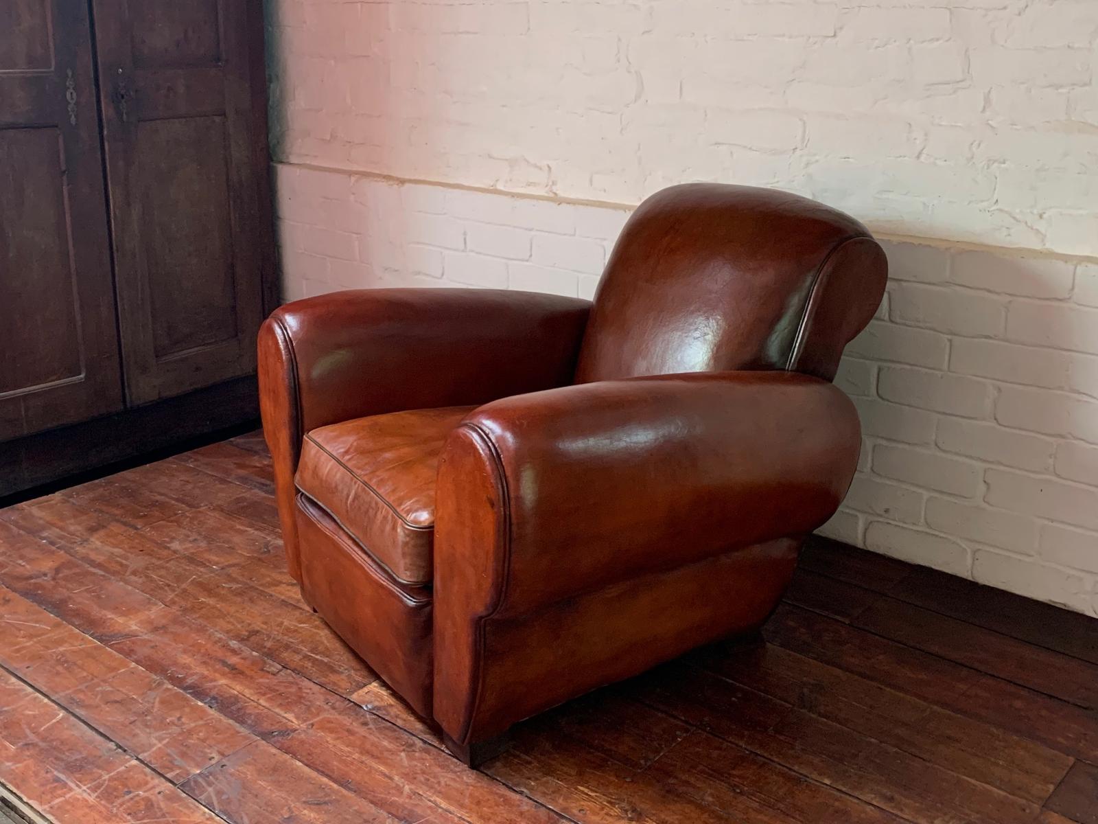 Stunning French Leather Club Chair, Gang-box Model c.1950 (1 of 16) Stunning French Leather Club Chair, Gang-box Model c.1950 (1 of 16)