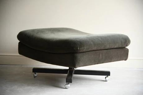 Retro Upholstered Foot Stool (1 of 11)