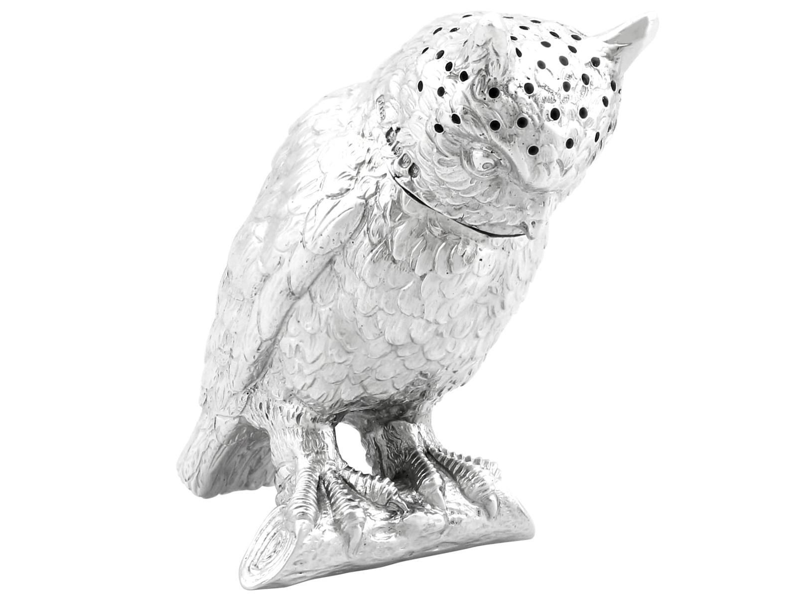 Antique Edwardian Sterling Silver Owl Pepperette (1 of 12)
