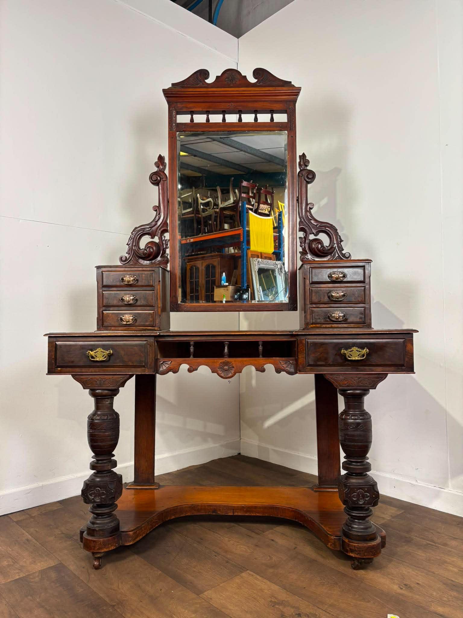 Victorian Burr Walnut Duchess Dressing Table (1 of 15) Victorian Burr Walnut Duchess Dressing Table (1 of 15)