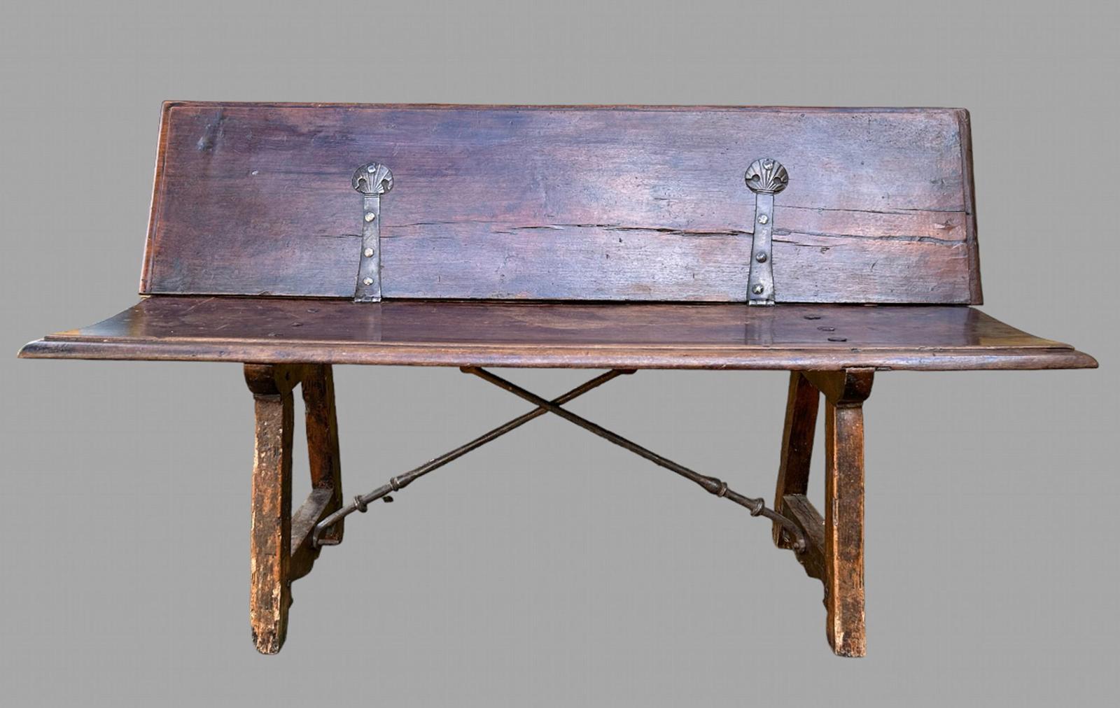 17th Century Spanish Walnut Bench Seat (1 of 6) 17th Century Spanish Walnut Bench Seat (1 of 6)