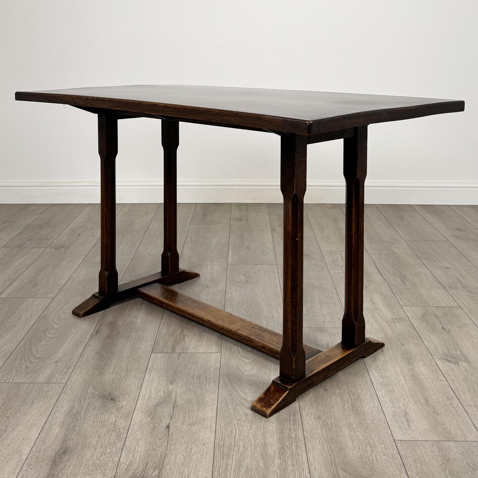 Antique 20th Century Small Oak Dining Table (1 of 6) Antique 20th Century Small Oak Dining Table (1 of 6)