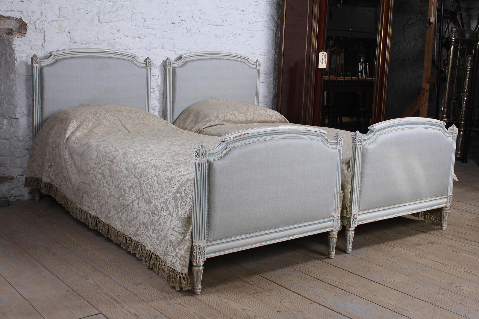 Pretty Pair of Matching French Upholstered Single Beds (1 of 6) Pretty Pair of Matching French Upholstered Single Beds (1 of 6)