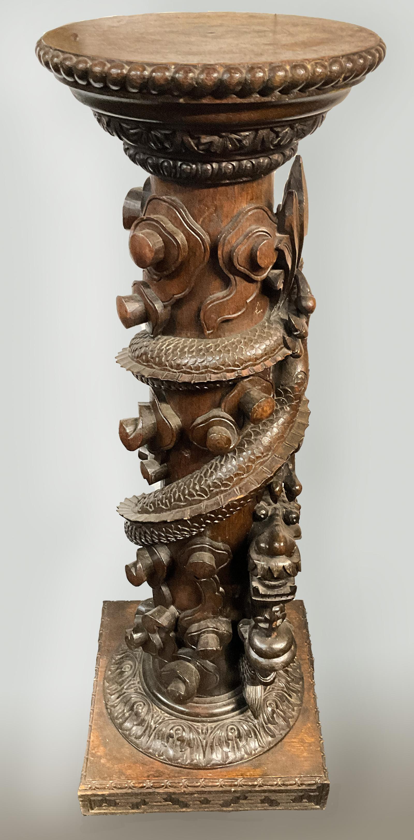Large Carved Wooden Chinese Dragon Torchiere (1 of 8) Large Carved Wooden Chinese Dragon Torchiere (1 of 8)