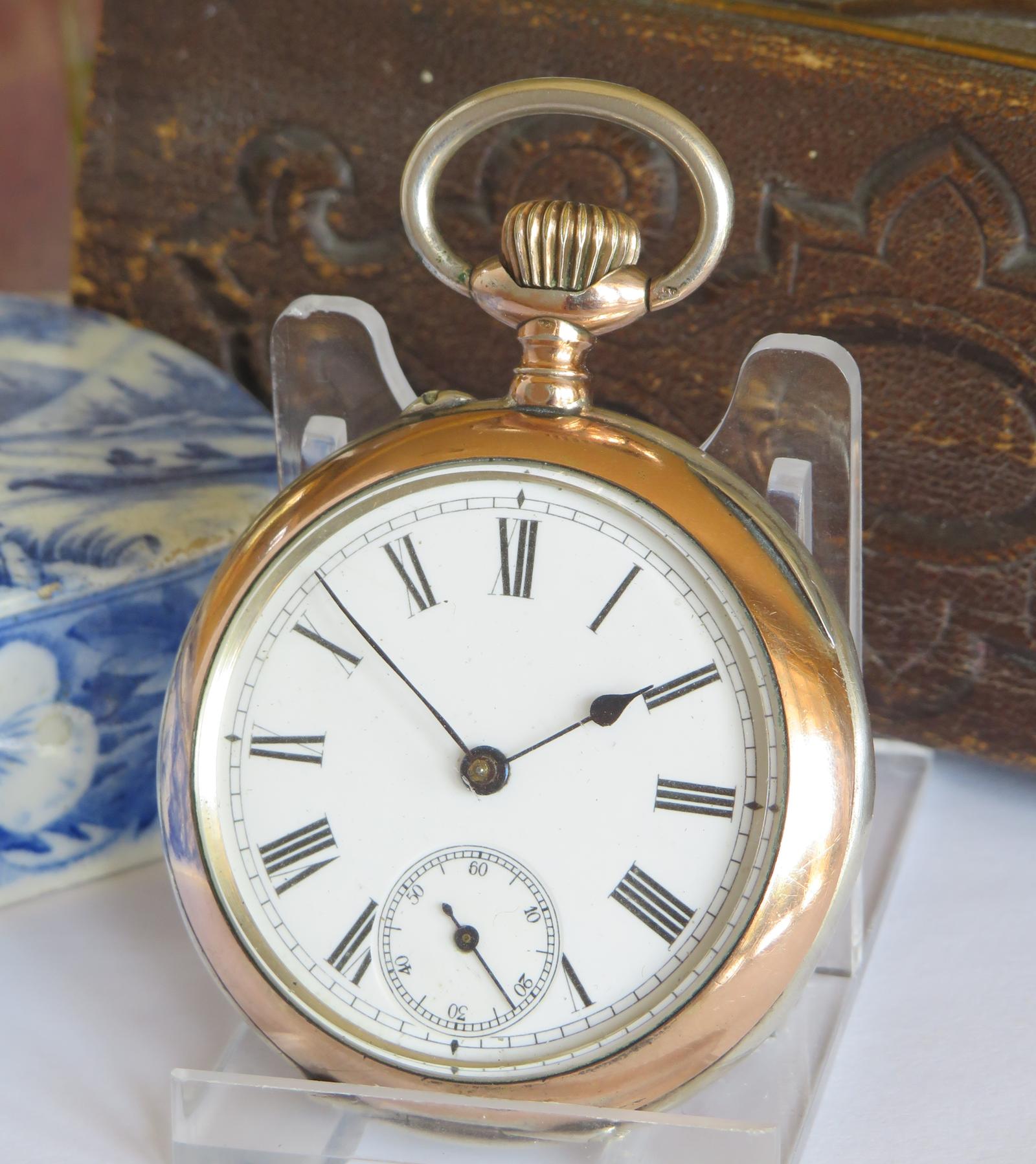 Pocket Watch: Antique Silver Pocket Watch c.1900 (1 of 5) Pocket Watch: Antique Silver Pocket Watch c.1900 (1 of 5)