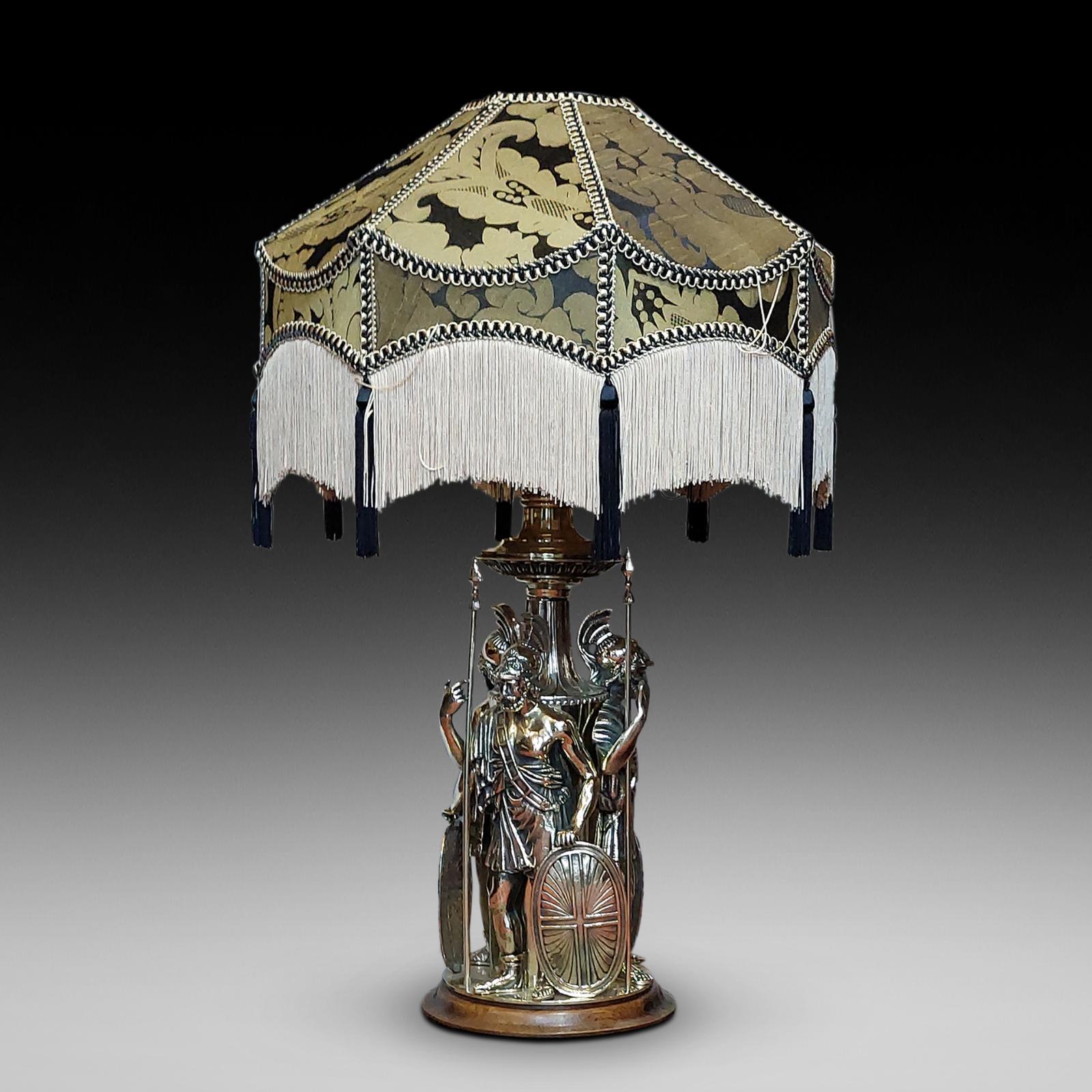 Late 19th Century Brass Oil Table Lamp (1 of 8) Late 19th Century Brass Oil Table Lamp (1 of 8)