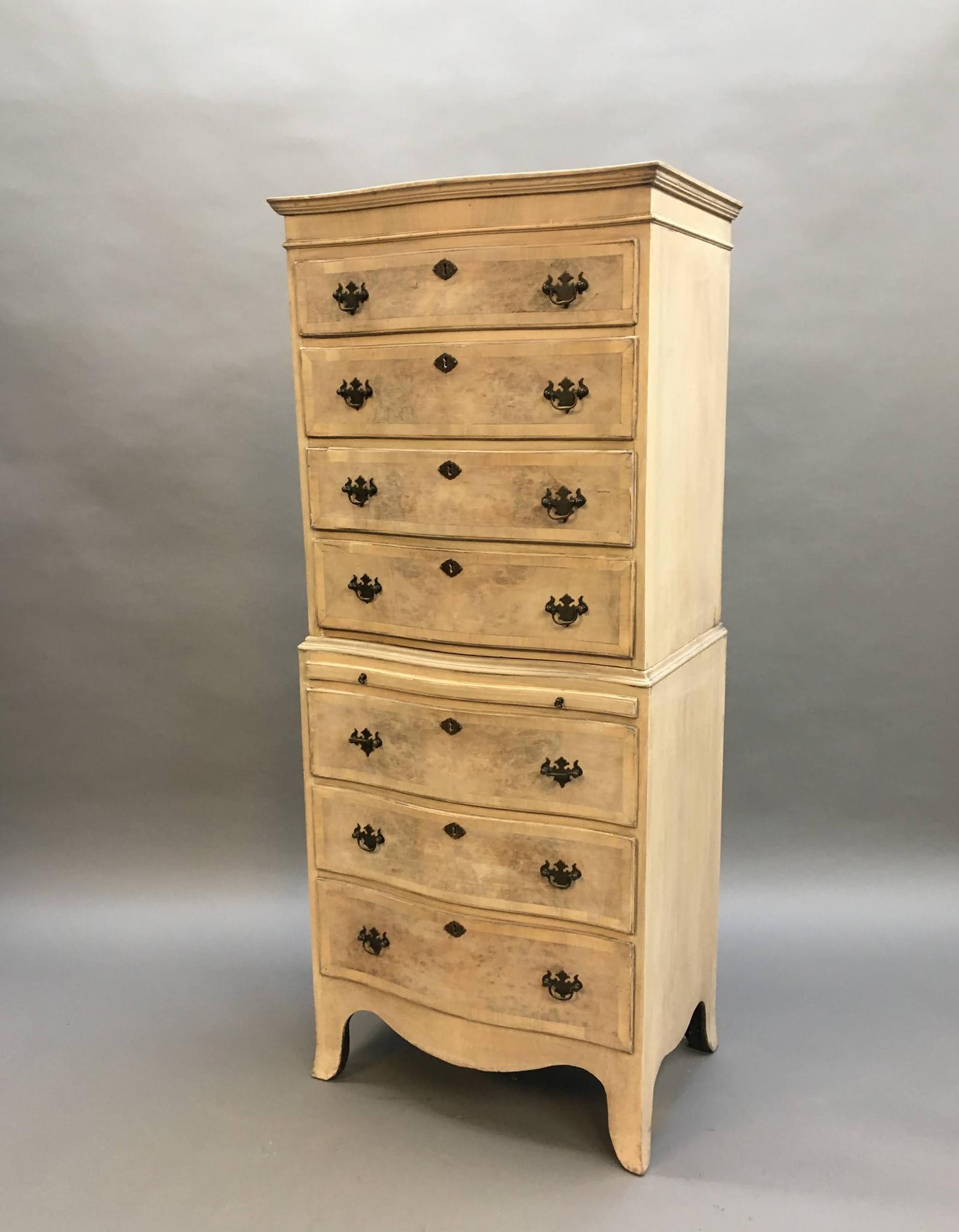 Small Georgian Style Chest on Chest Tallboy (1 of 8) Small Georgian Style Chest on Chest Tallboy (1 of 8)