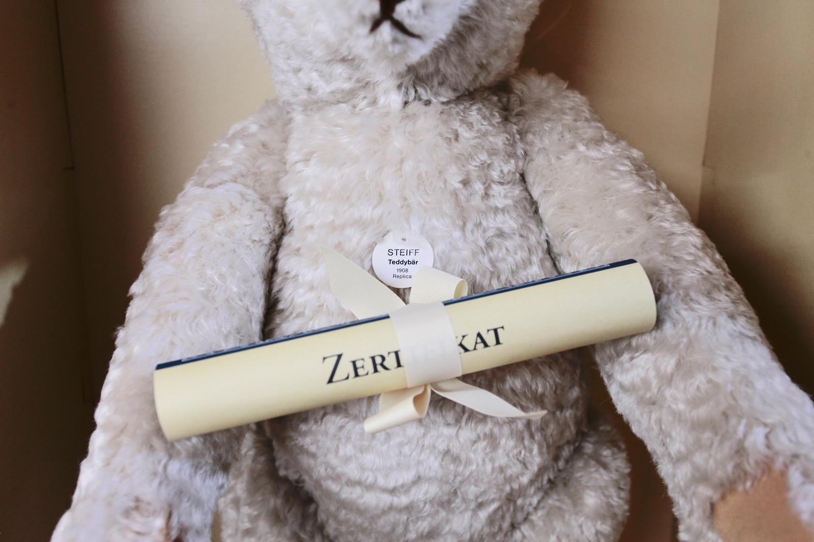 Steiff 'Teddy Bear 1908 White 65' Replica | old-mill-antiques