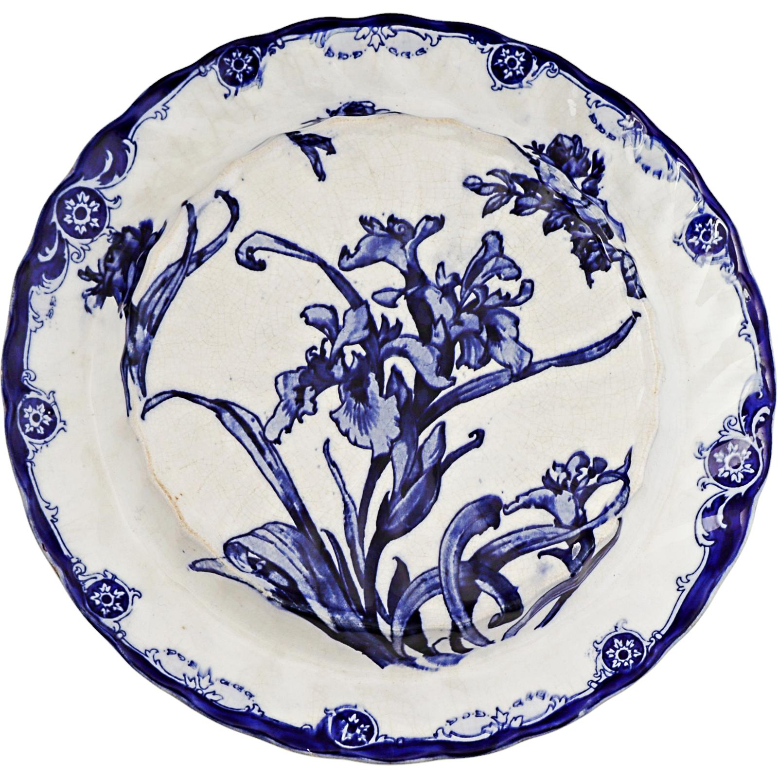 Blue and White Pottery Stand (1 of 4) Blue and White Pottery Stand (1 of 4)