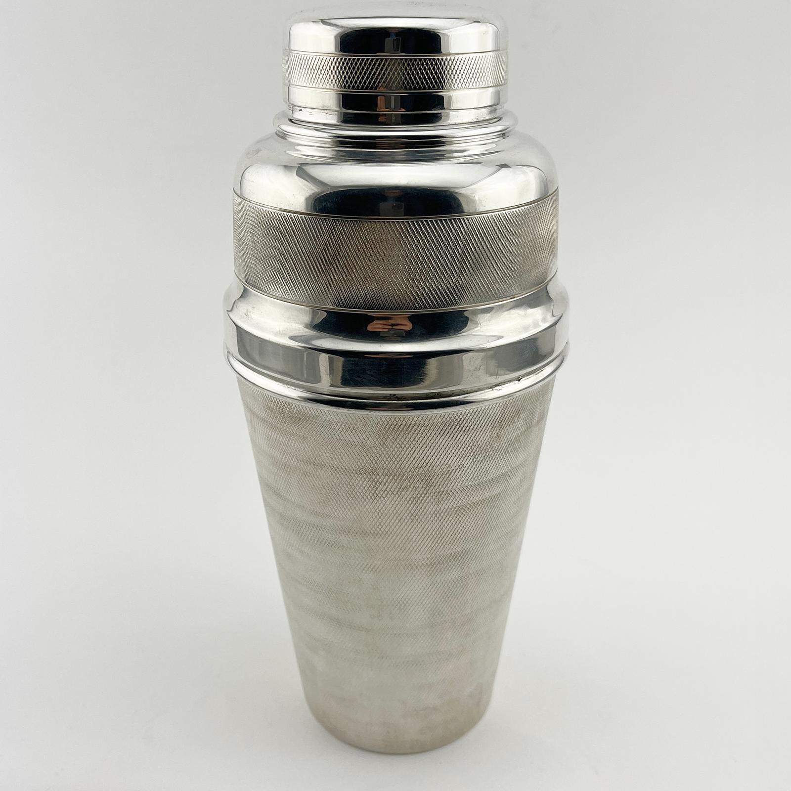 Large J. B. Chatterley & Sons Silver Plated Cocktail Shaker (1 of 6)