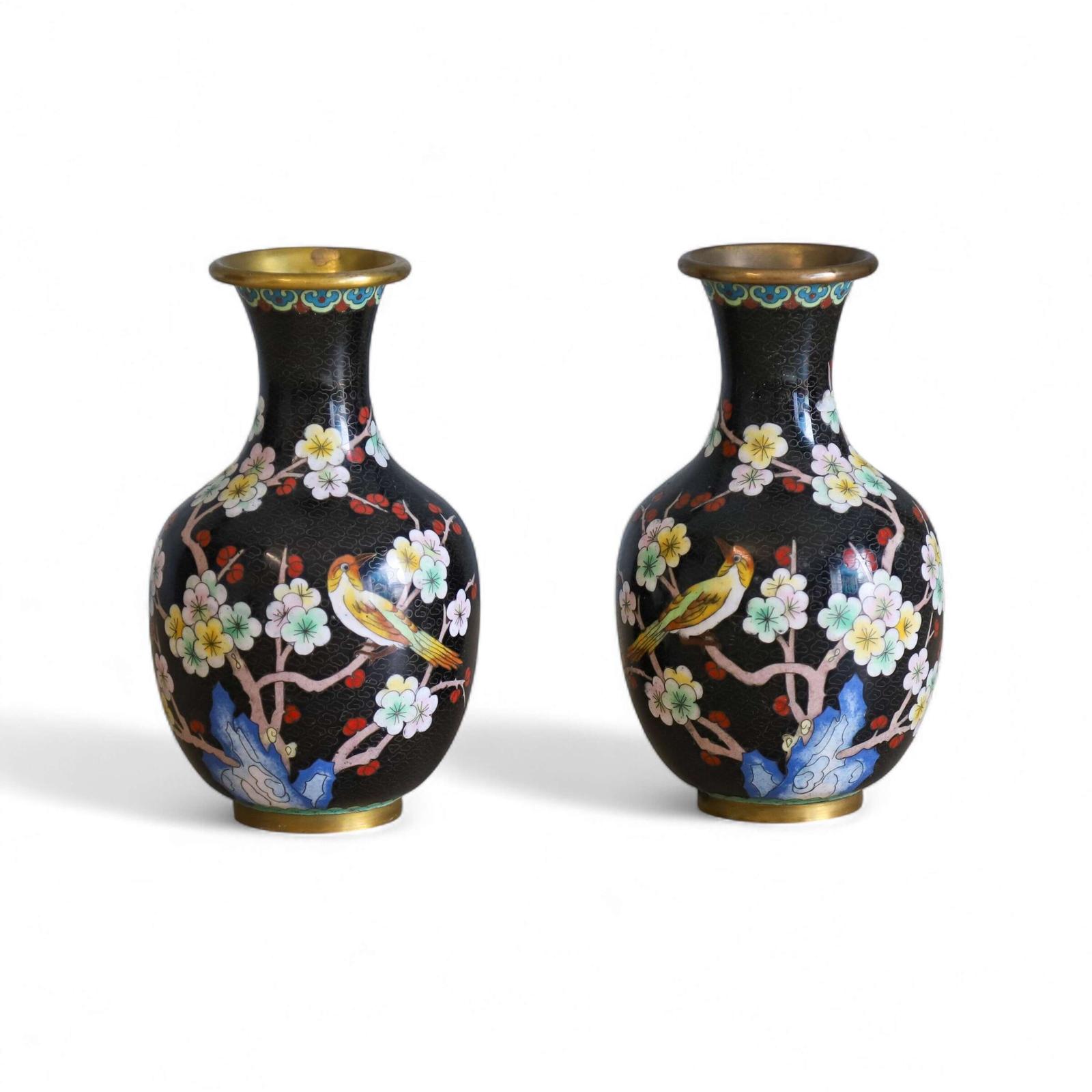 Pair of decorative Japanese Cloisonné Vases with exotic finches and magnolia trees (1 of 9)