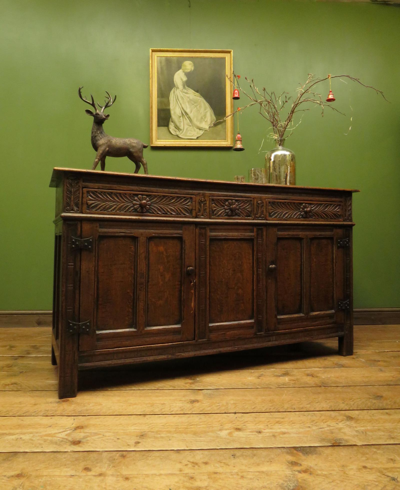 Antique Quality Carved Oak Sideboard, Country Style Sideboard with Key (1 of 20) Antique Quality Carved Oak Sideboard, Country Style Sideboard with Key (1 of 20)