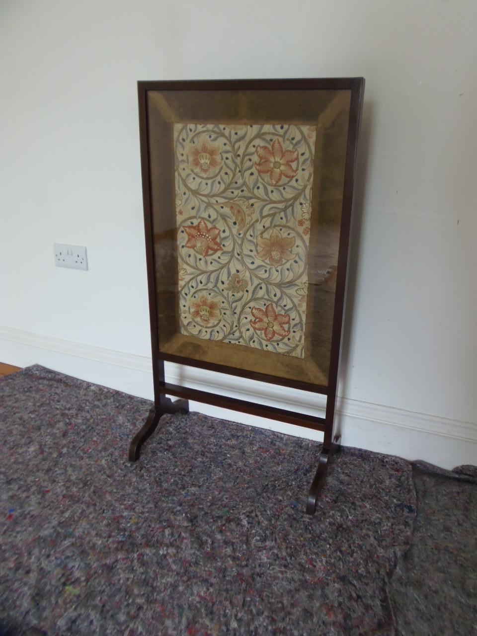 Arts & Crafts Firescreen (1 of 12)