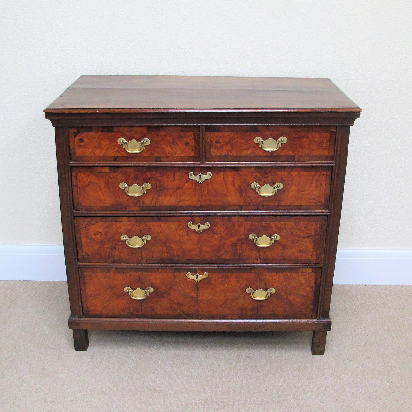 Oak Chest of Drawers - William & Mary Period (1 of 7)