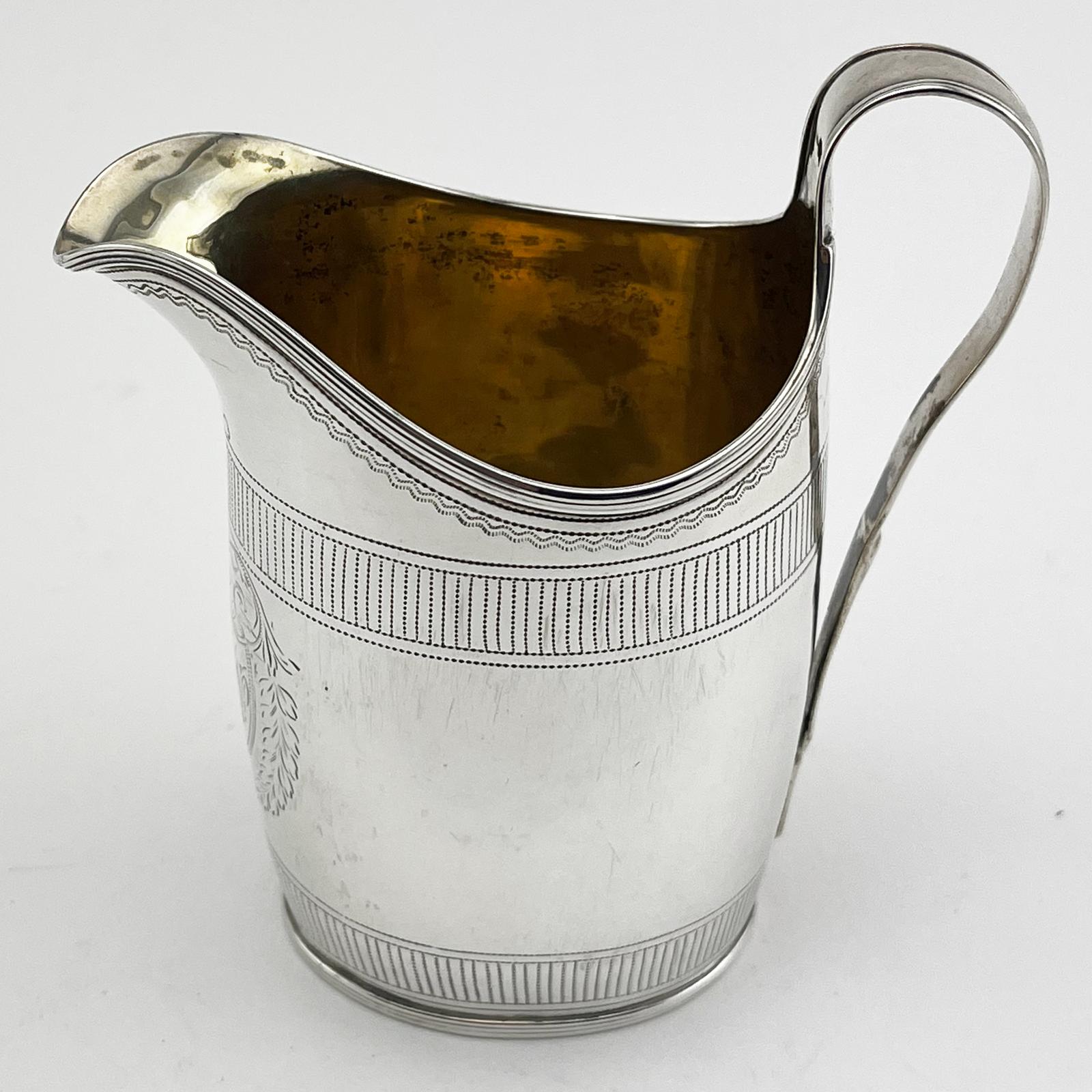 Georgian Henry Chawner Sterling Silver Cream Jug (1 of 6) Georgian Henry Chawner Sterling Silver Cream Jug (1 of 6)