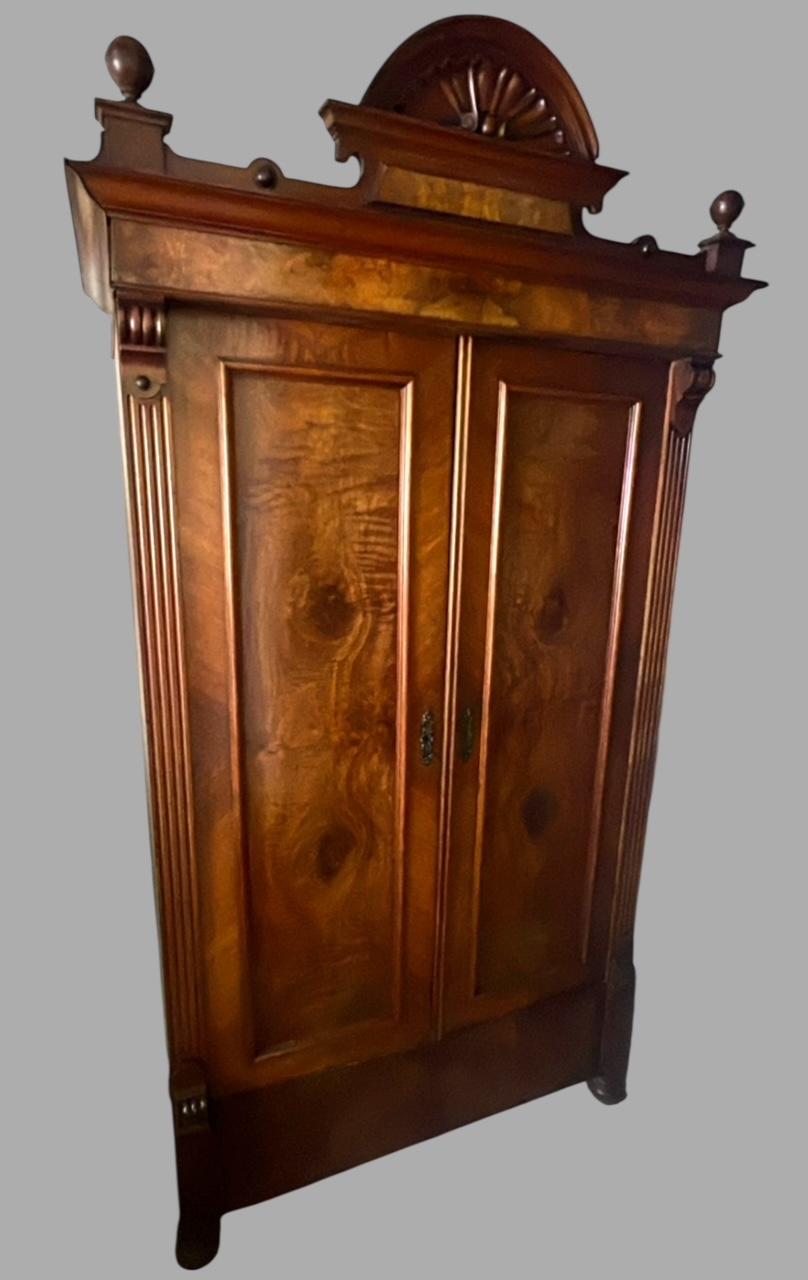 A Grunderzeit Walnut Veneered Wardrobe (1 of 15)