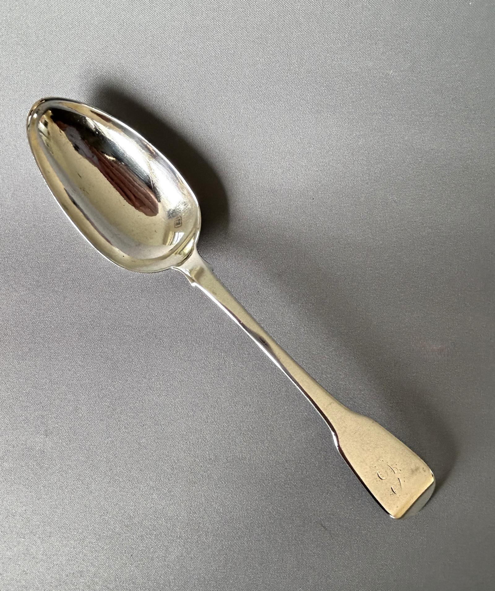 Fine Georgian York Silver Table Spoon (1 of 5)