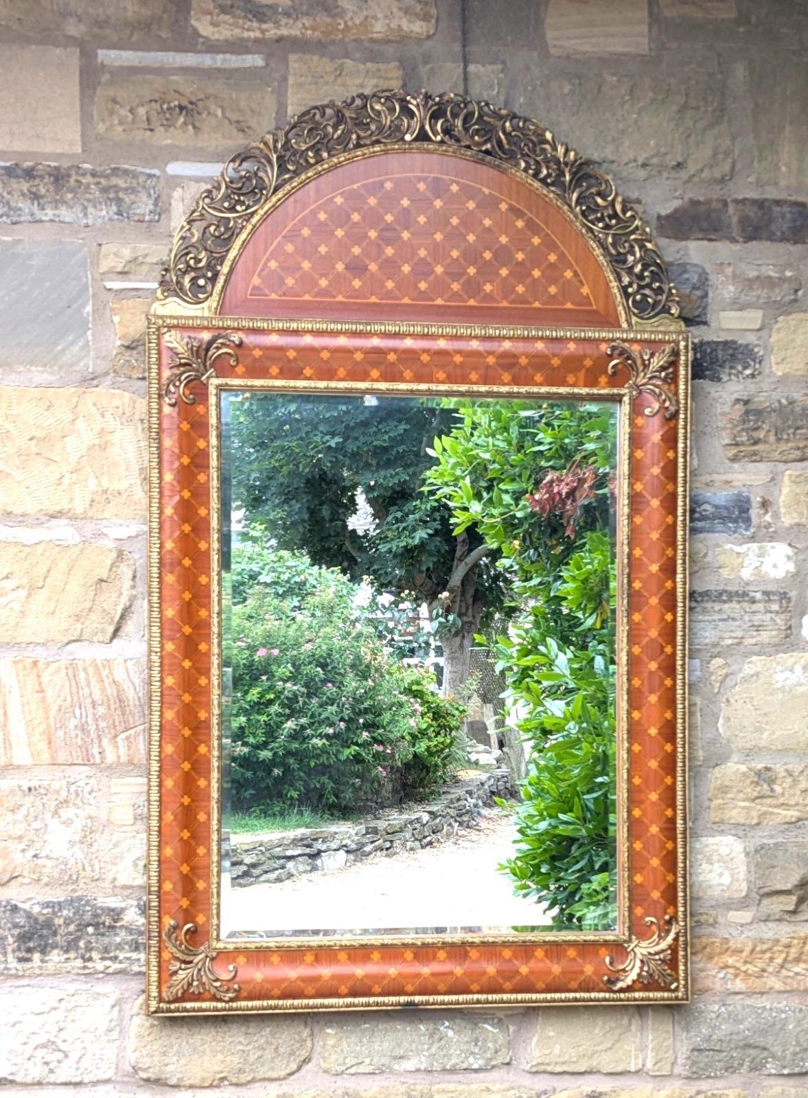 Elegant Regency Revival French Wall Mirror of Good Scale (1 of 9) Elegant Regency Revival French Wall Mirror of Good Scale (1 of 9)