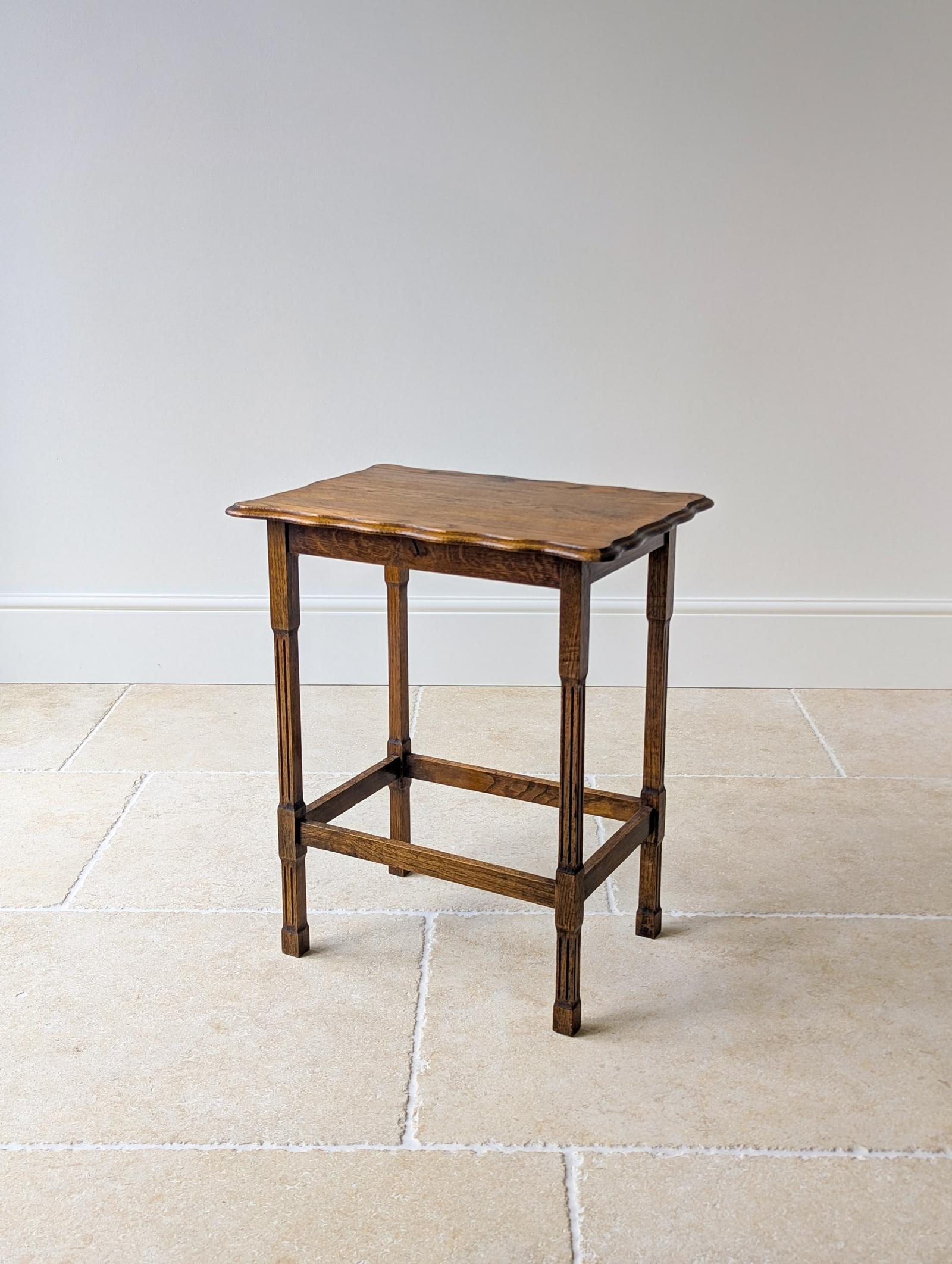 Antique Golden Oak Occasional Table c.1920 (1 of 14)