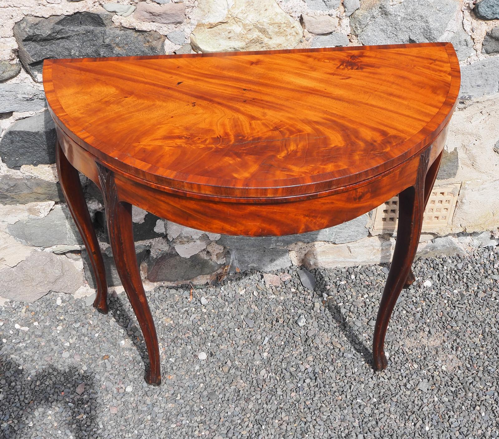 18th Century French Hepplewhite Card Table (1 of 7) 18th Century French Hepplewhite Card Table (1 of 7)