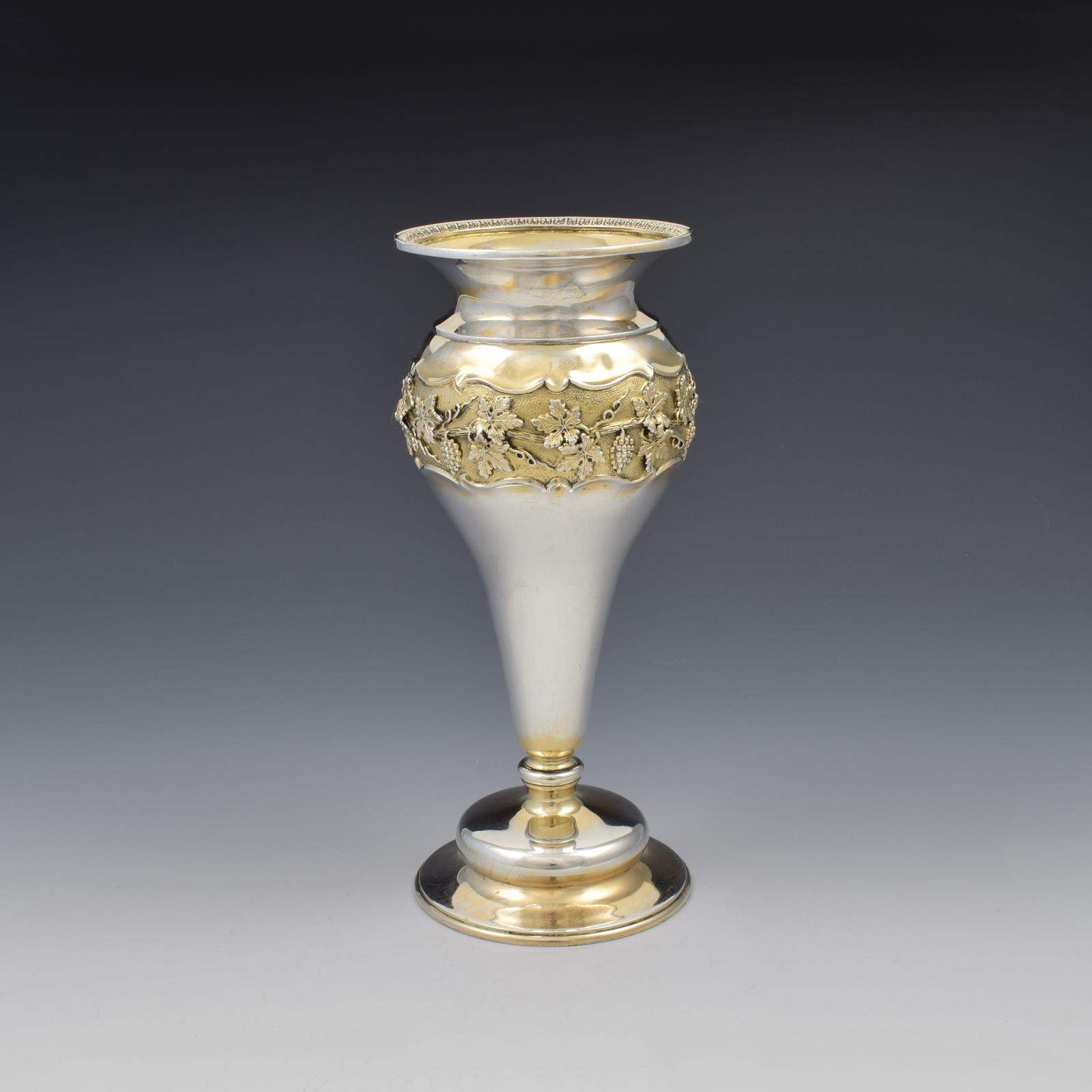 Fine Art Nouveau Silver Gilt Grape Vine Vase (1 of 11)