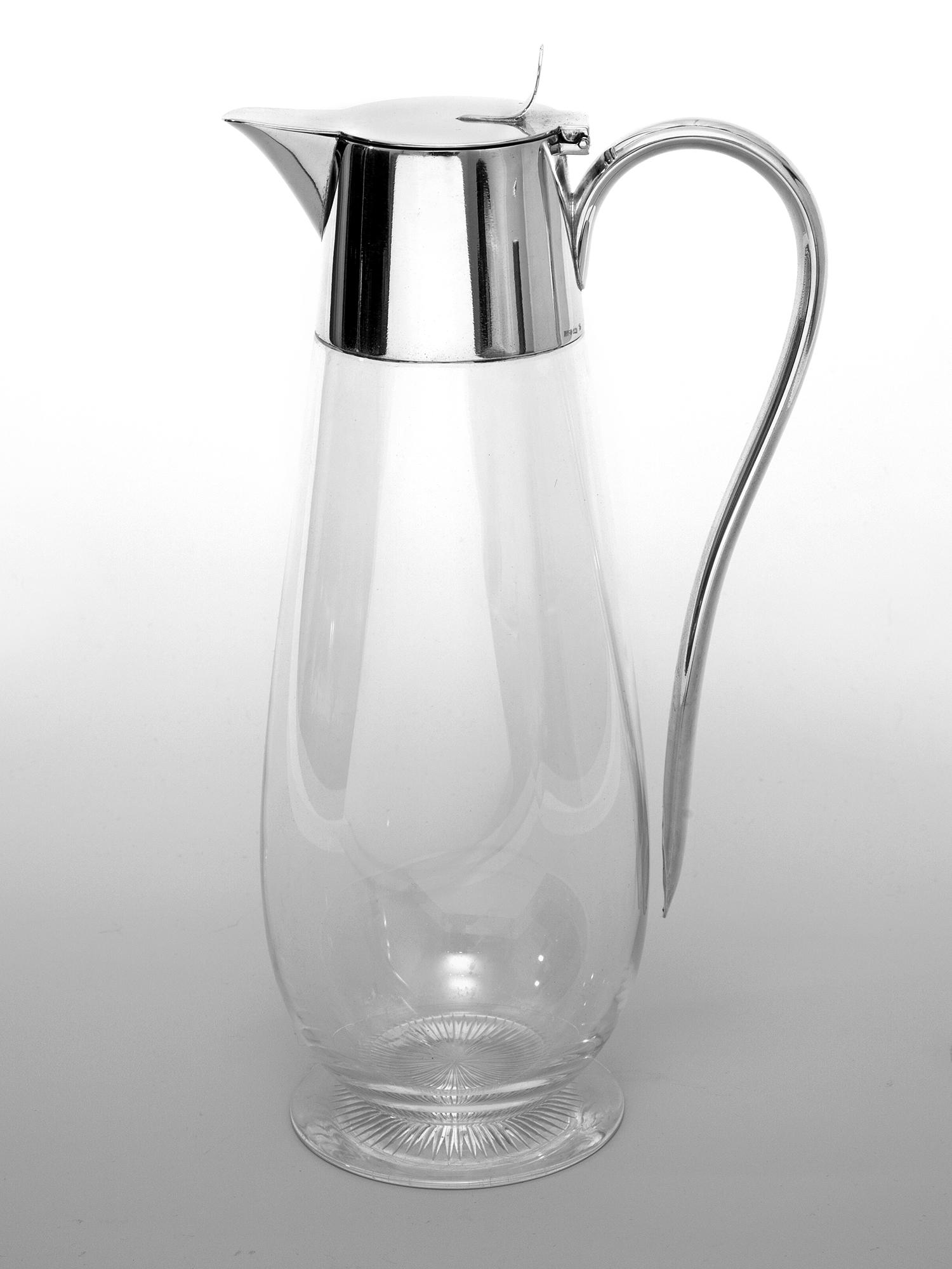 WMF Silver Plated Claret Jug with a Plain Mount and Clear Glass Body (1 of 4) WMF Silver Plated Claret Jug with a Plain Mount and Clear Glass Body (1 of 4)
