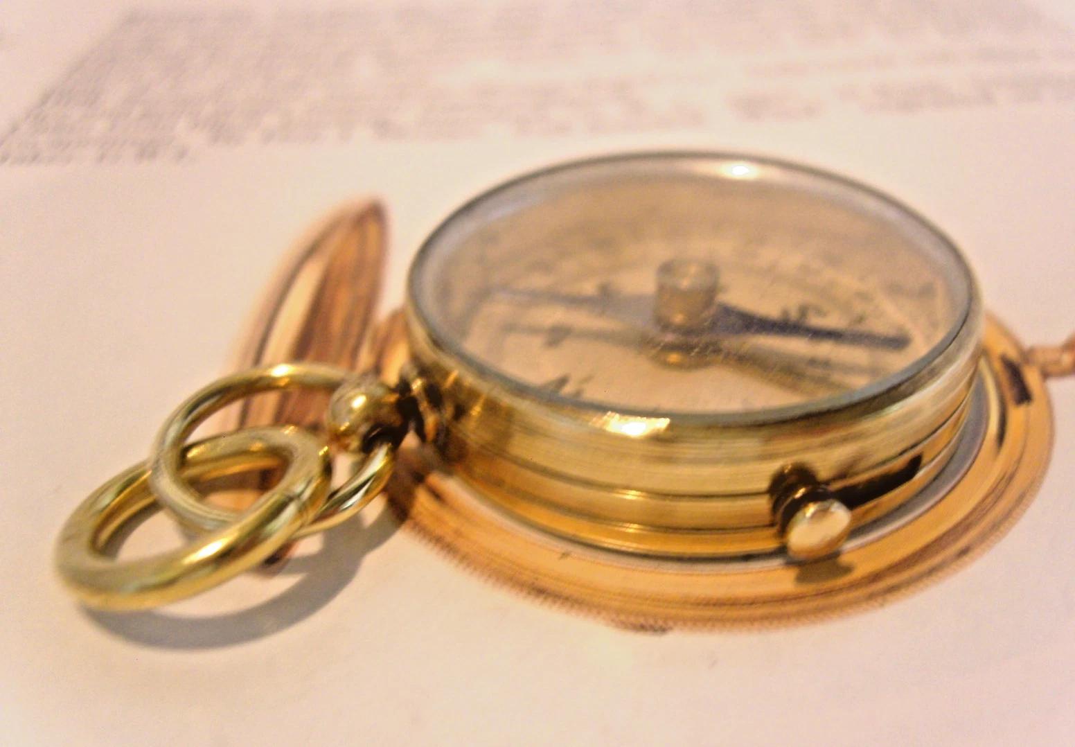 Pocket Watch Chain Compass Fob 1960s Large Brass Drum Case Working & Locking Fob (1 of 10)