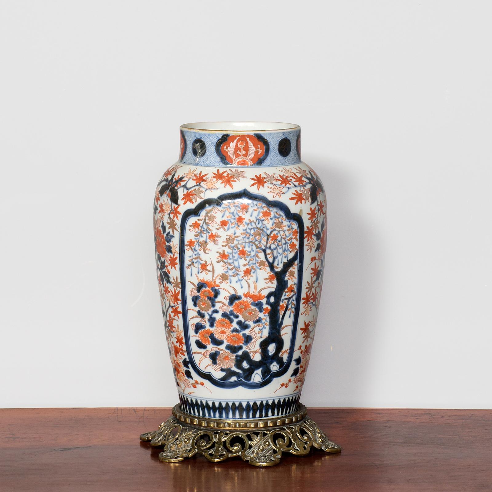 Meiji Period Imari Vase on Cast Brass Base (1 of 7) Meiji Period Imari Vase on Cast Brass Base (1 of 7)