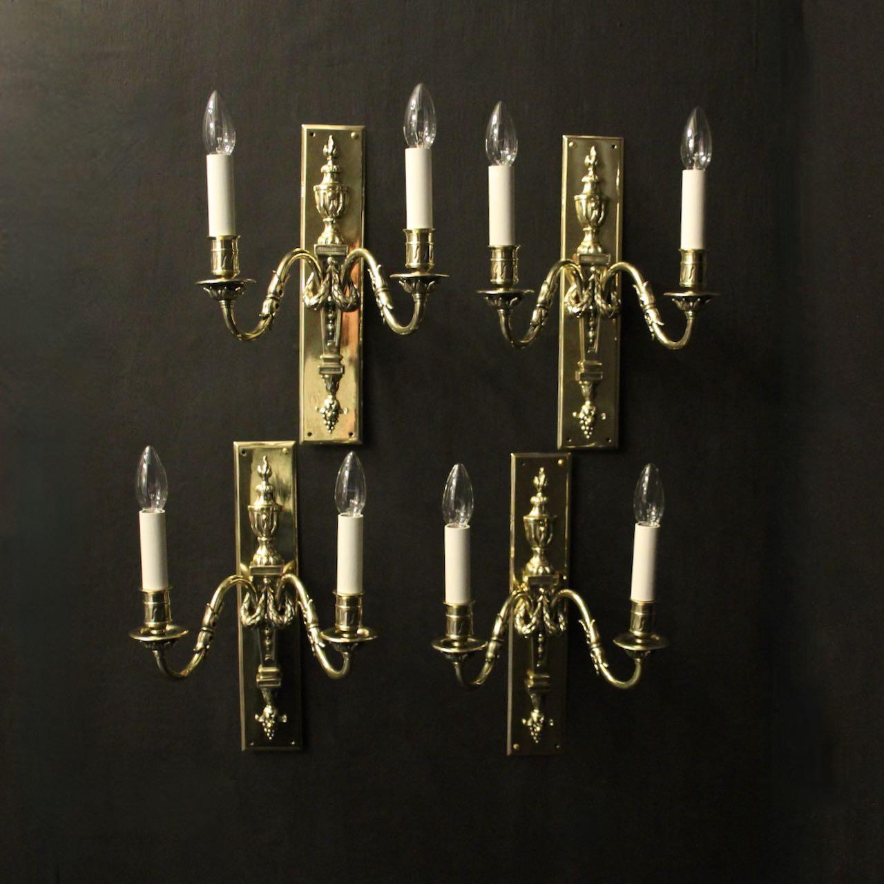 English Set of 4 Twin Arm Antique Wall Lights (1 of 10)