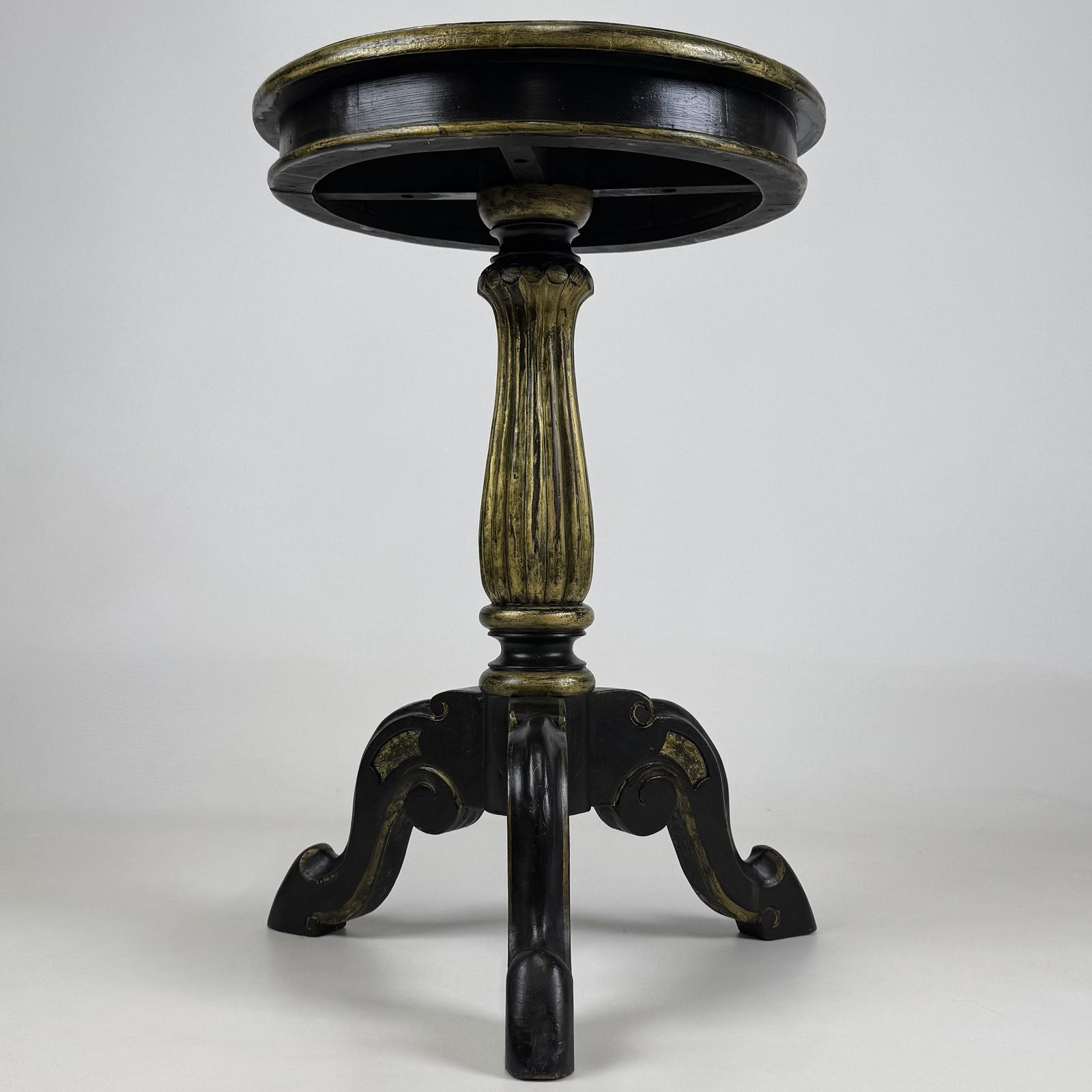 Antique 20th Century Small Painted Side Table (1 of 4)