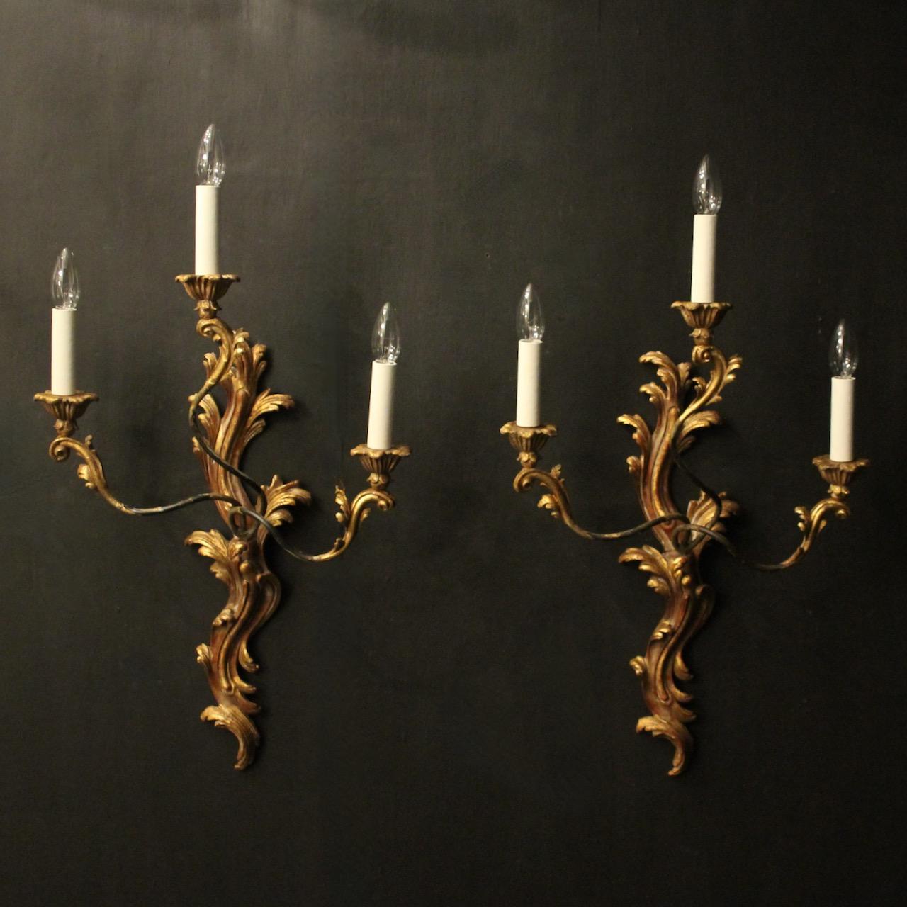 French Pair Of Giltwood Antique Wall Lights (1 of 10)