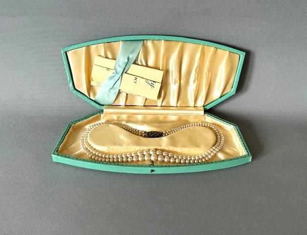 Double String of Vintage Faux Pearls in Original Box (1 of 11) Double String of Vintage Faux Pearls in Original Box (1 of 11)
