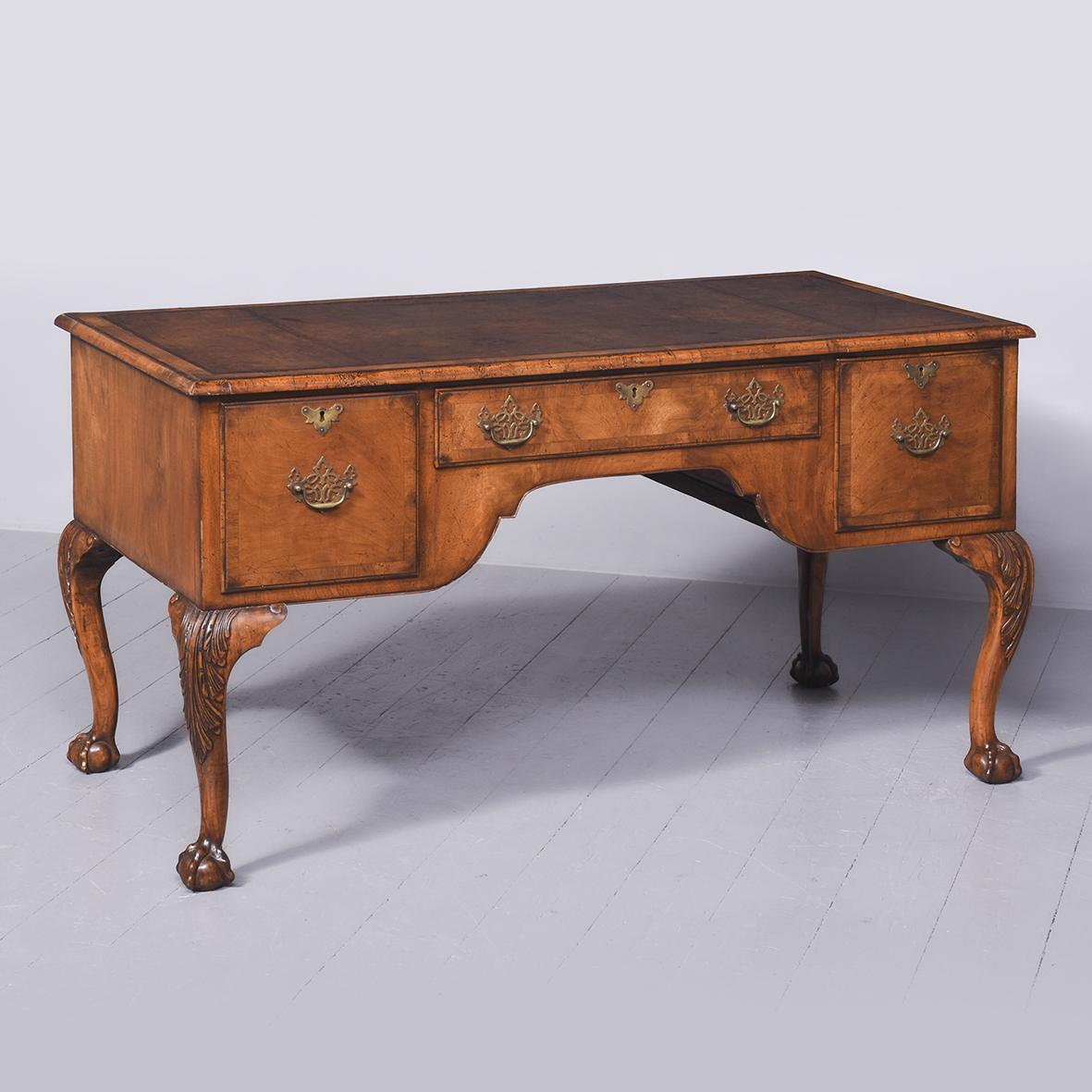 Early Georgian-style, Freestanding Figured Walnut Writing Desk c.1900 (1 of 11)
