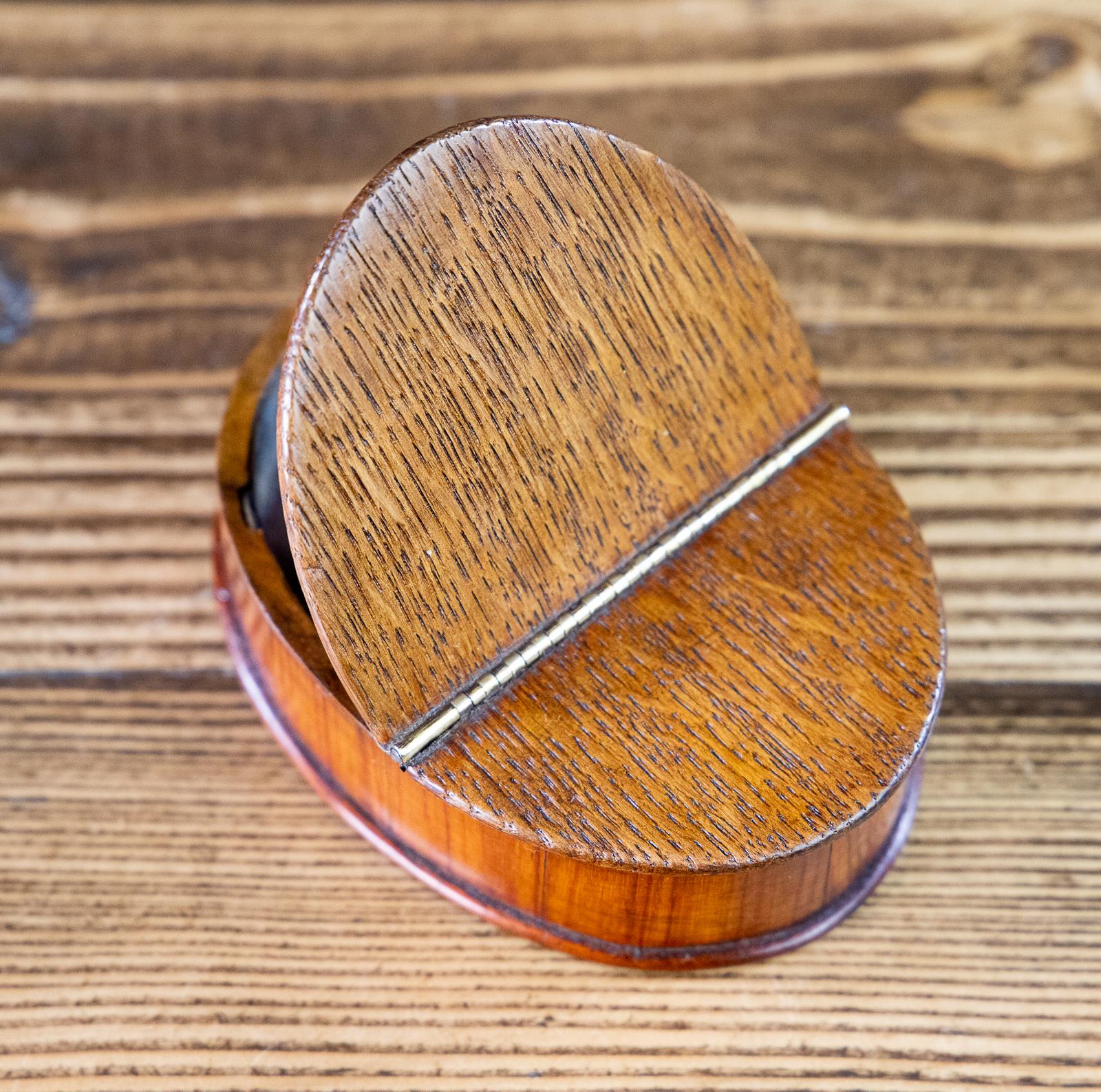 Oak & Kingwood Snuff Box (1 of 7) Oak & Kingwood Snuff Box (1 of 7)