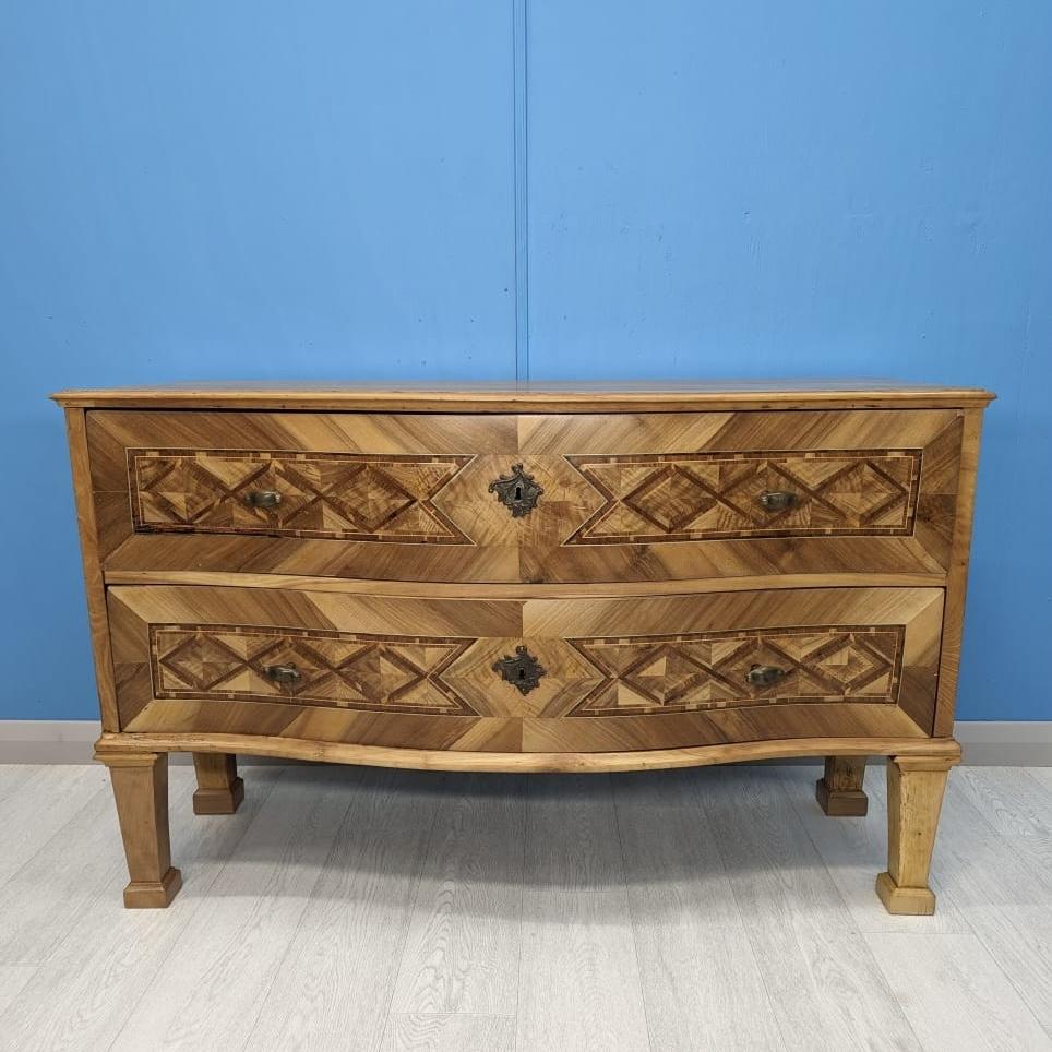 Stripped 18th Century Serpentine Commode (1 of 8)