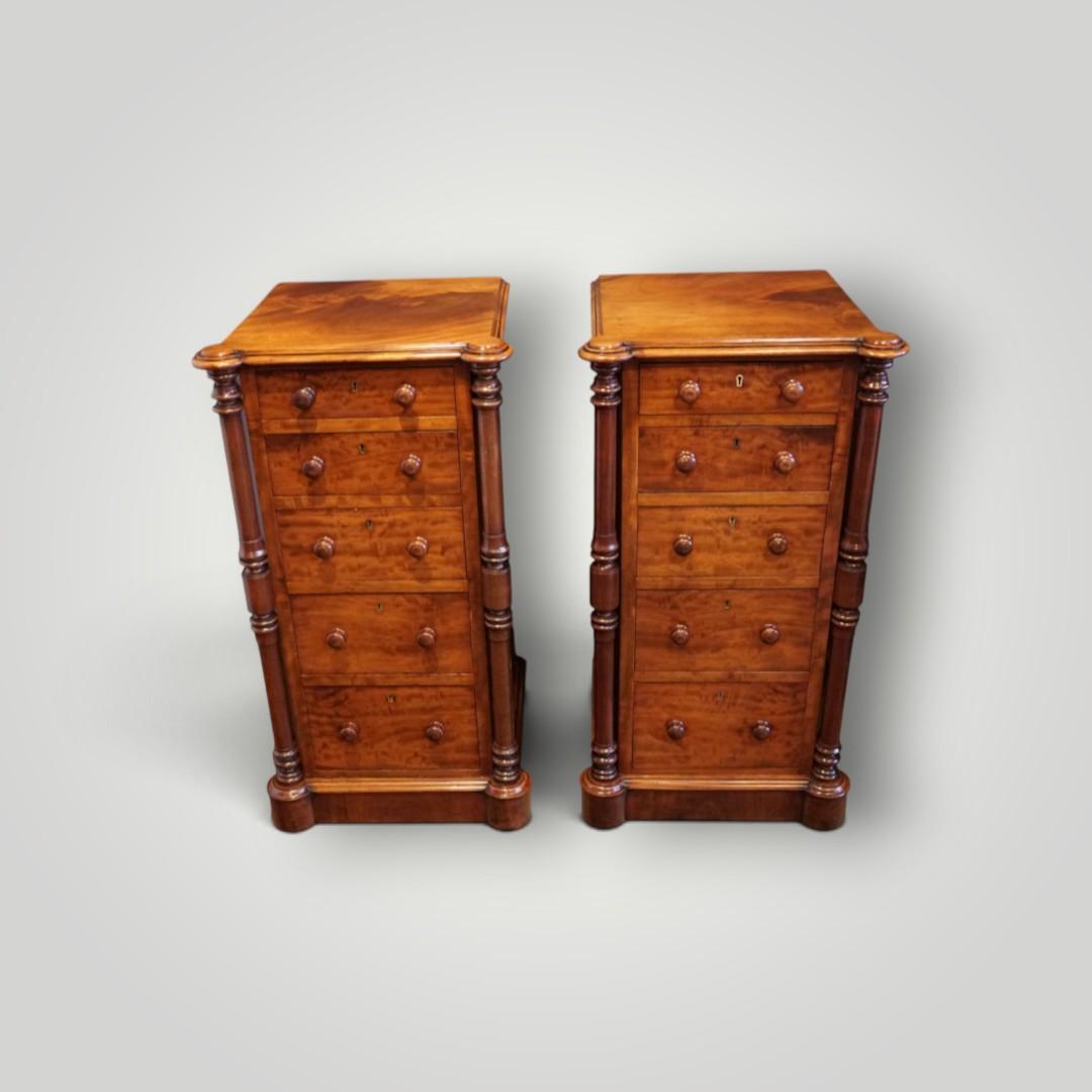 Pair of Victorian Mahogany Bedside Chests by Warings Liverpool (1 of 11) Pair of Victorian Mahogany Bedside Chests by Warings Liverpool (1 of 11)