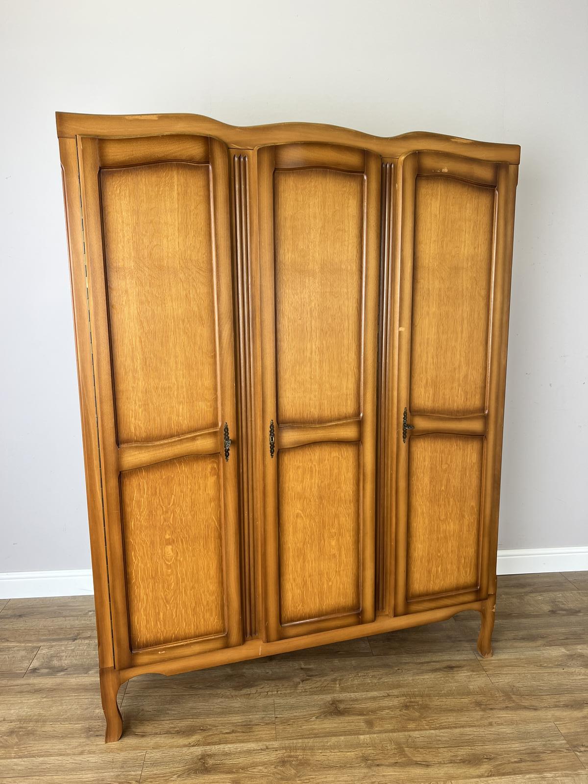 Wardrobe Vintage French Triple Door Oak Carved Armoire (1 of 17) Wardrobe Vintage French Triple Door Oak Carved Armoire (1 of 17)