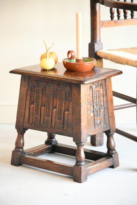 Jacobean Style Oak Stool (1 of 10) Jacobean Style Oak Stool (1 of 10)