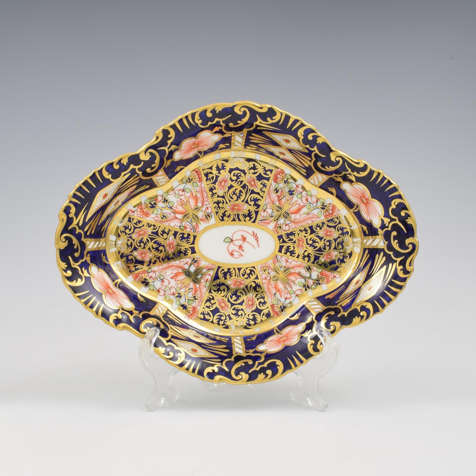 Stunning Antique Royal Crown Derby Deep Lobed Serving Dish Witches Imari Patt. 6299 (1 of 9) Stunning Antique Royal Crown Derby Deep Lobed Serving Dish Witches Imari Patt. 6299 (1 of 9)