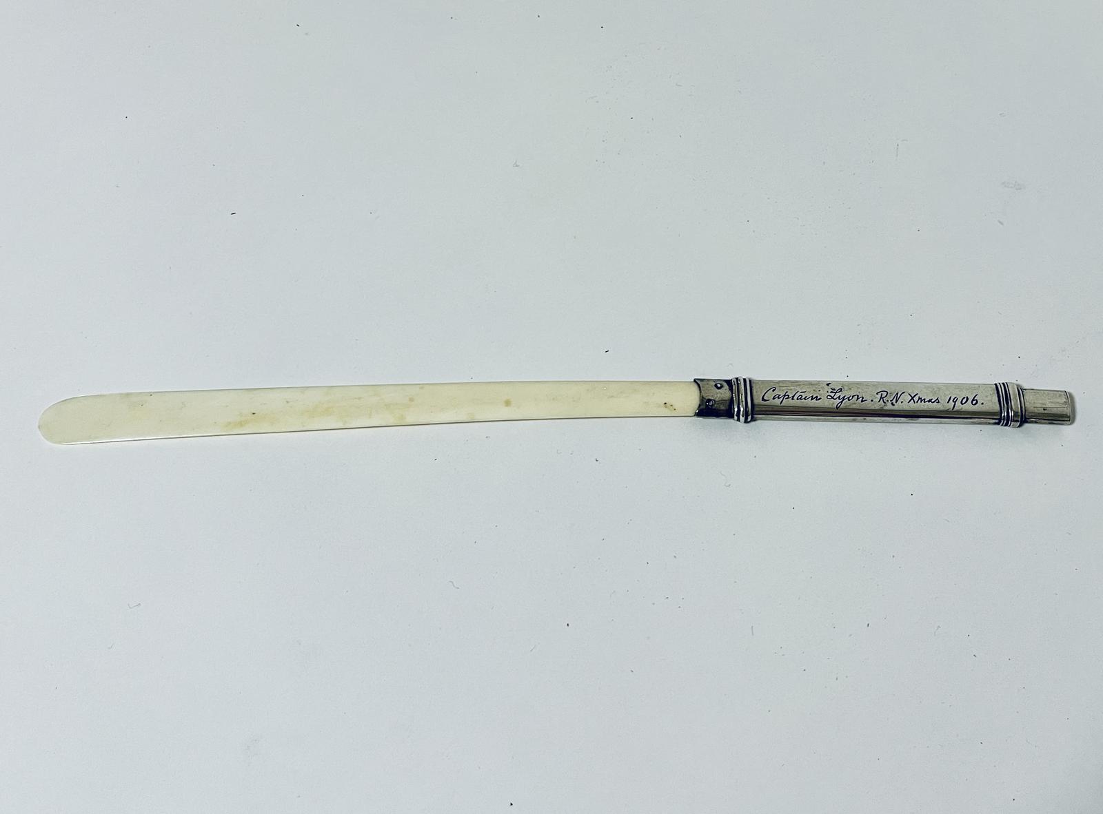 Antique Silver Page Turner With Pencil (1 of 9) Antique Silver Page Turner With Pencil (1 of 9)