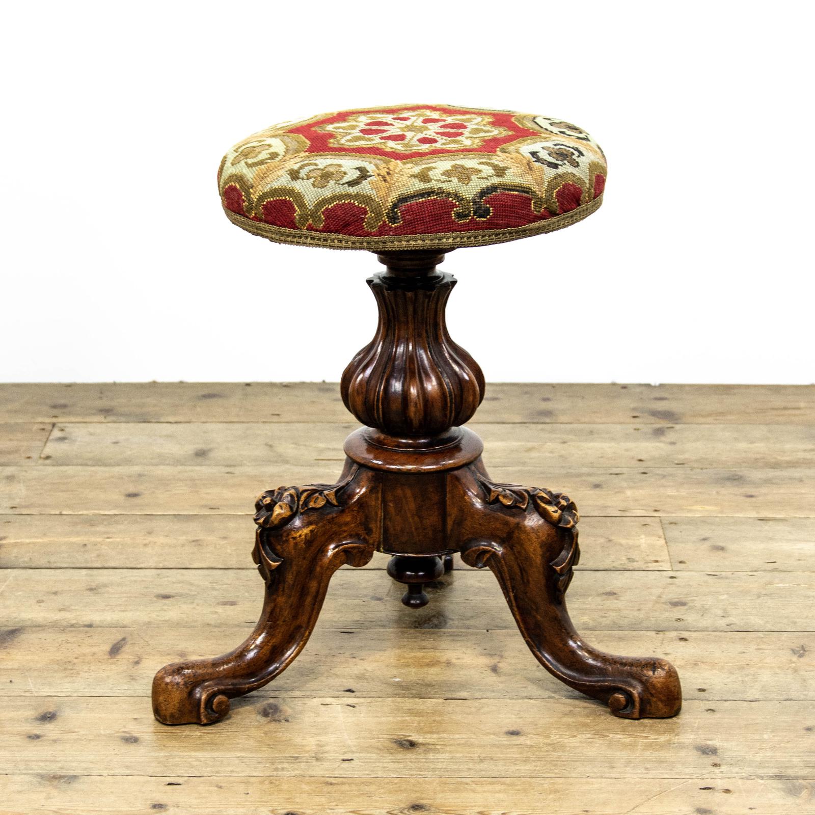 Victorian Walnut Rise & Fall Piano Stool (1 of 8) Victorian Walnut Rise & Fall Piano Stool (1 of 8)