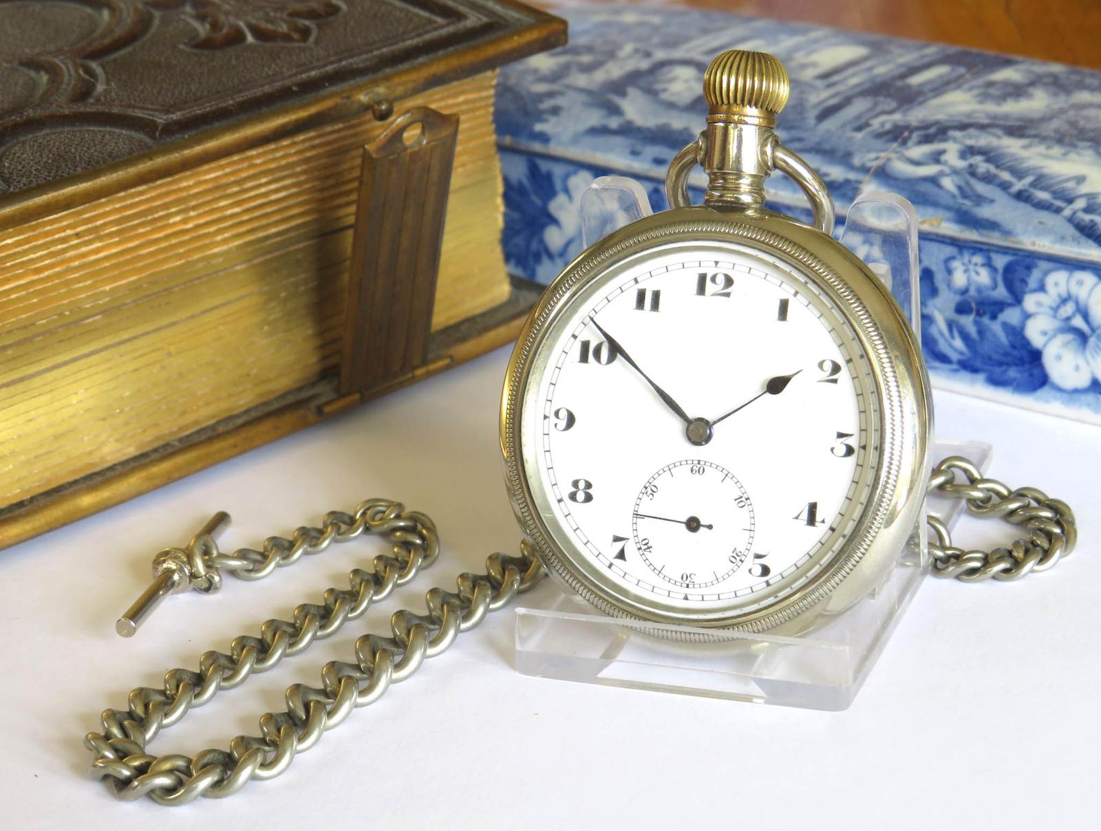 Pocket Watch: 1920s Horos Pocket Watch & Chain (1 of 3) Pocket Watch: 1920s Horos Pocket Watch & Chain (1 of 3)