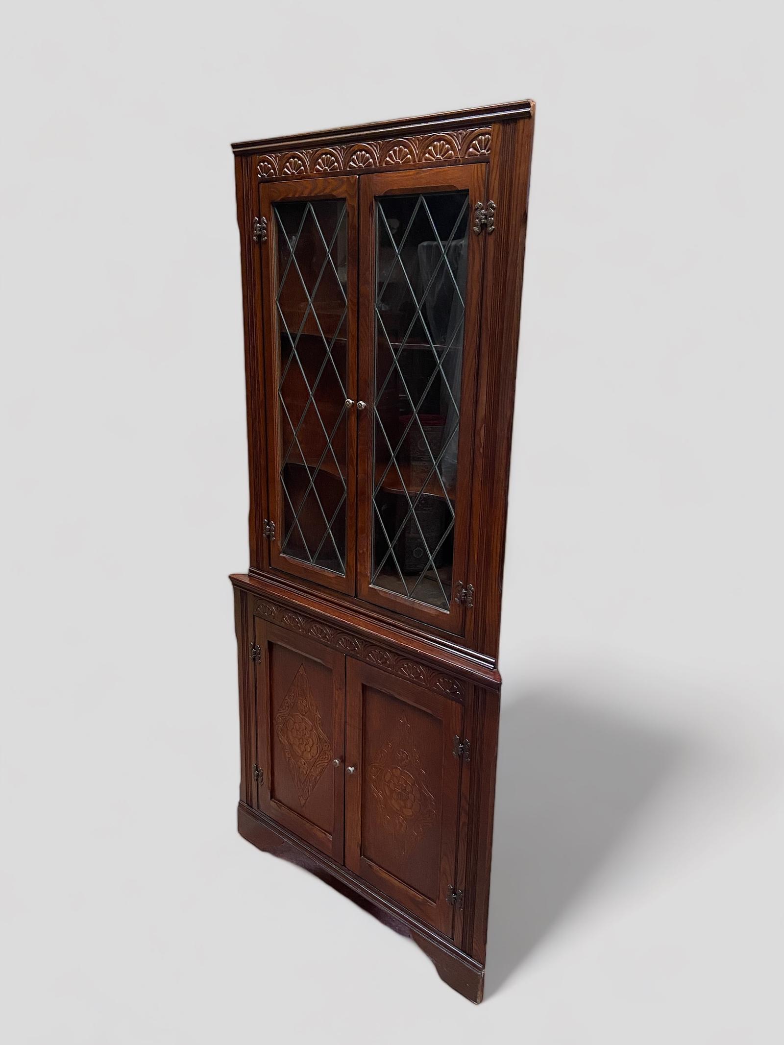 Vintage Jaycee Oak Corner Cabinet / Dark Oak (1 of 6)