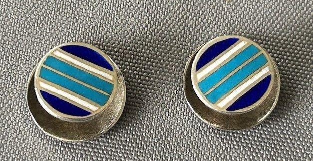 Attractive Pair of Victorian Silver & Enamel Shirt Studs (1 of 4) Attractive Pair of Victorian Silver & Enamel Shirt Studs (1 of 4)