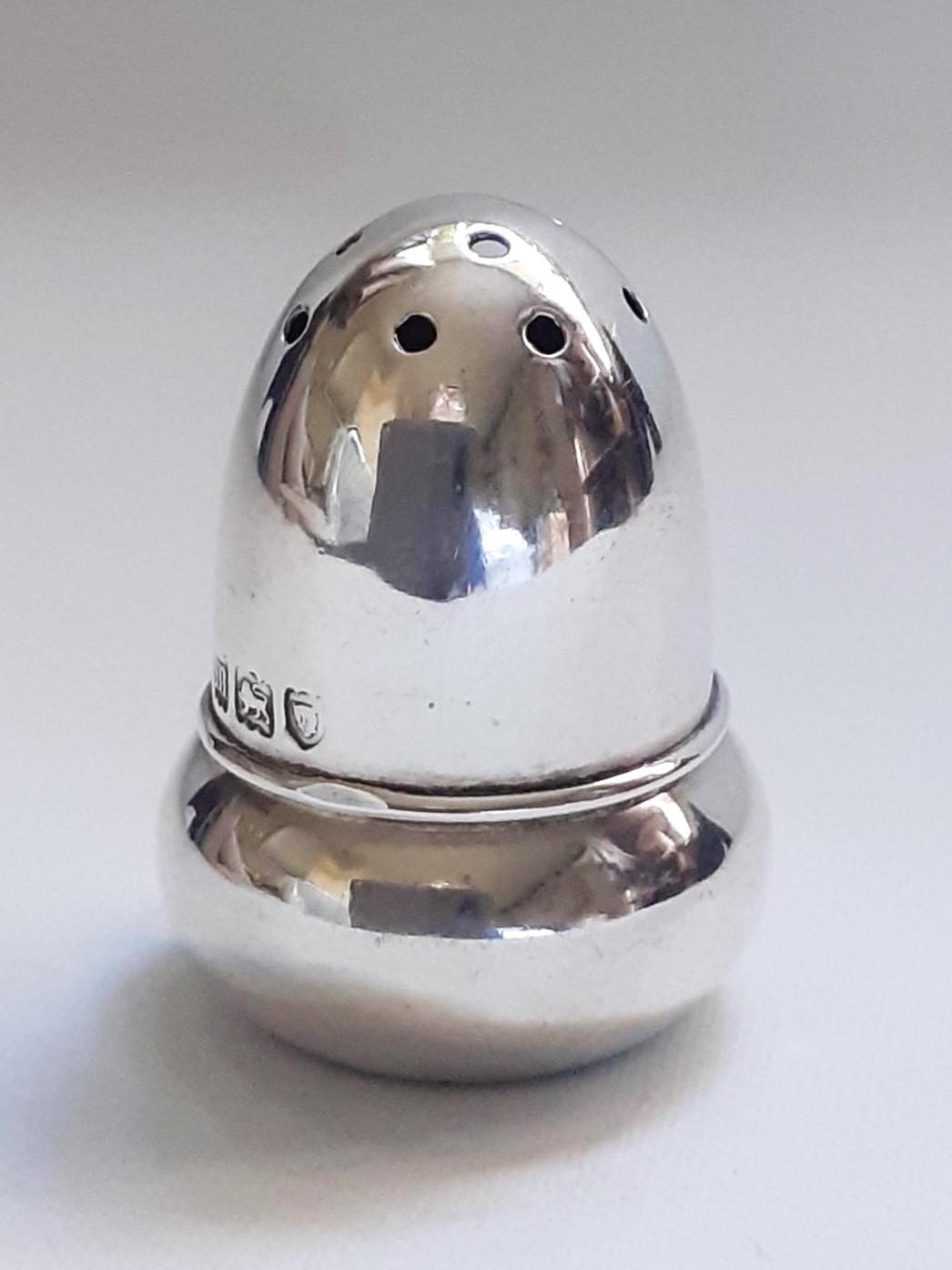 Delightful Edwardian Silver Miniature Acorn Pepperette (1 of 5)