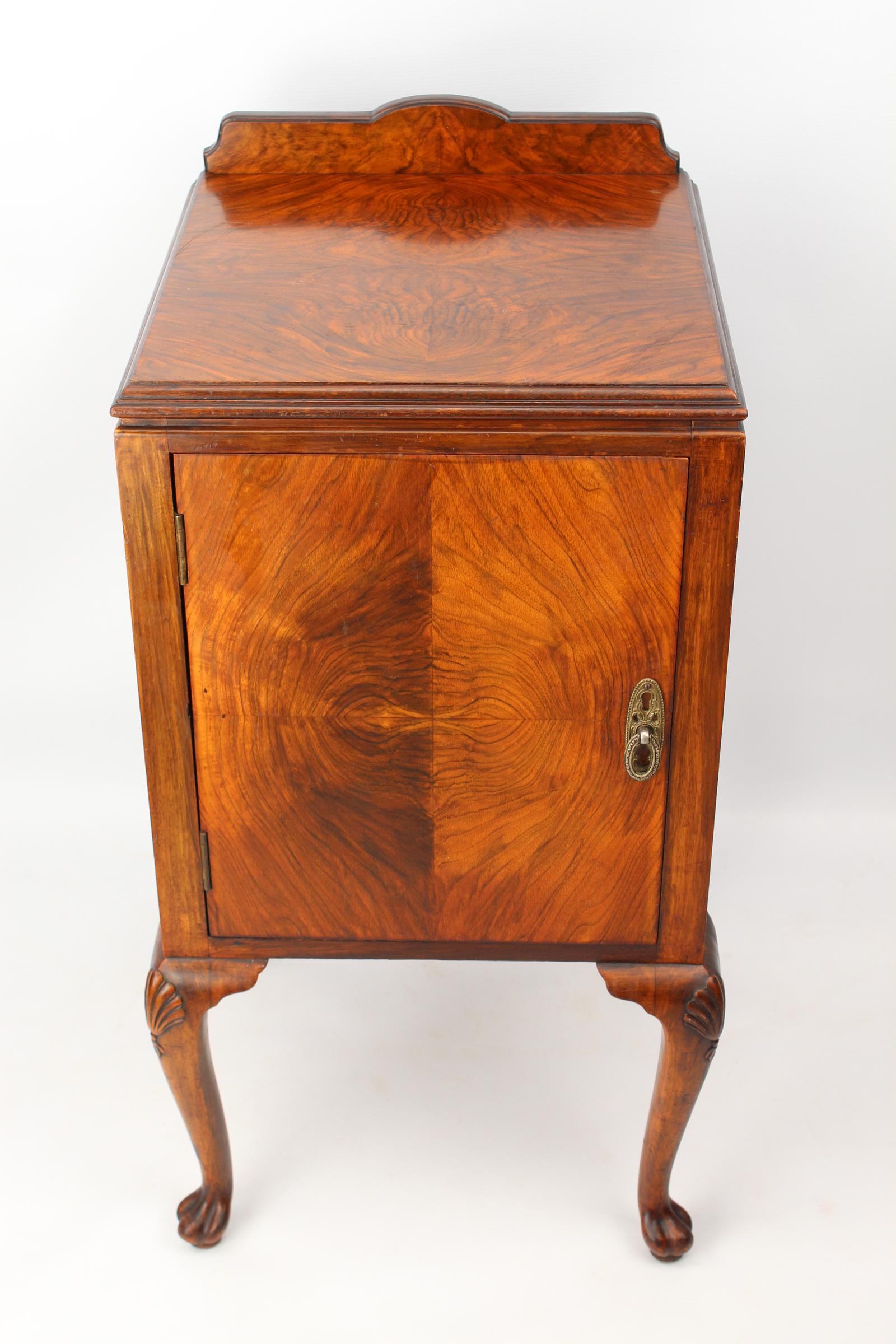 Burr Walnut Bedside Cabinet (1 of 13)
