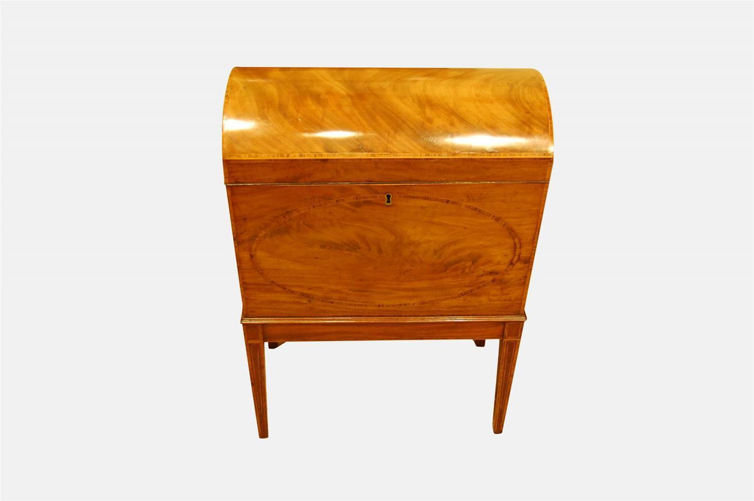 Dome Lidded Cellaret (1 of 4)