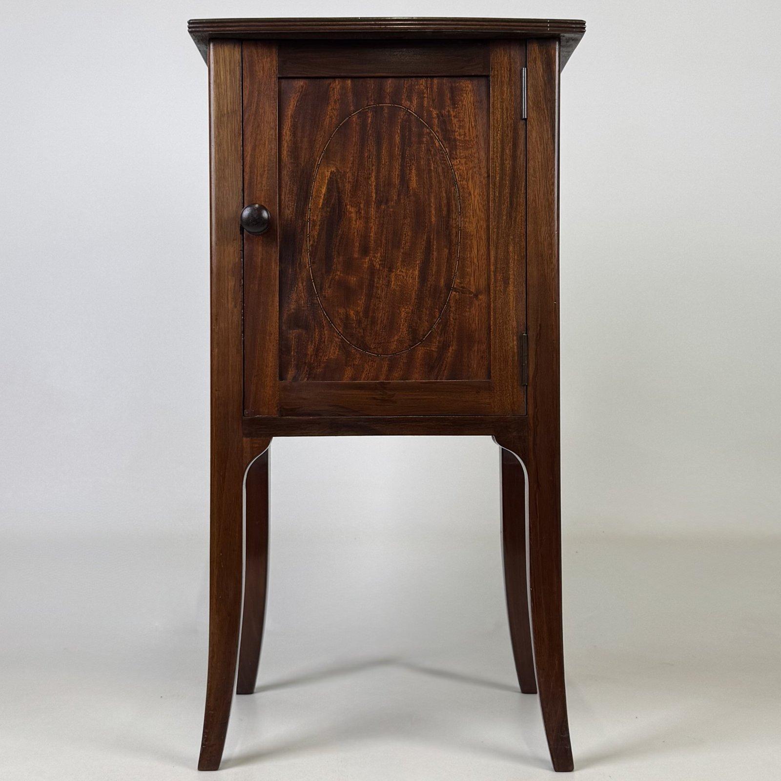 Antique Edwardian Mahogany Bedside Cabinet | Inlaid Oval Panel | AF-6720 (1 of 10) Antique Edwardian Mahogany Bedside Cabinet | Inlaid Oval Panel | AF-6720 (1 of 10)