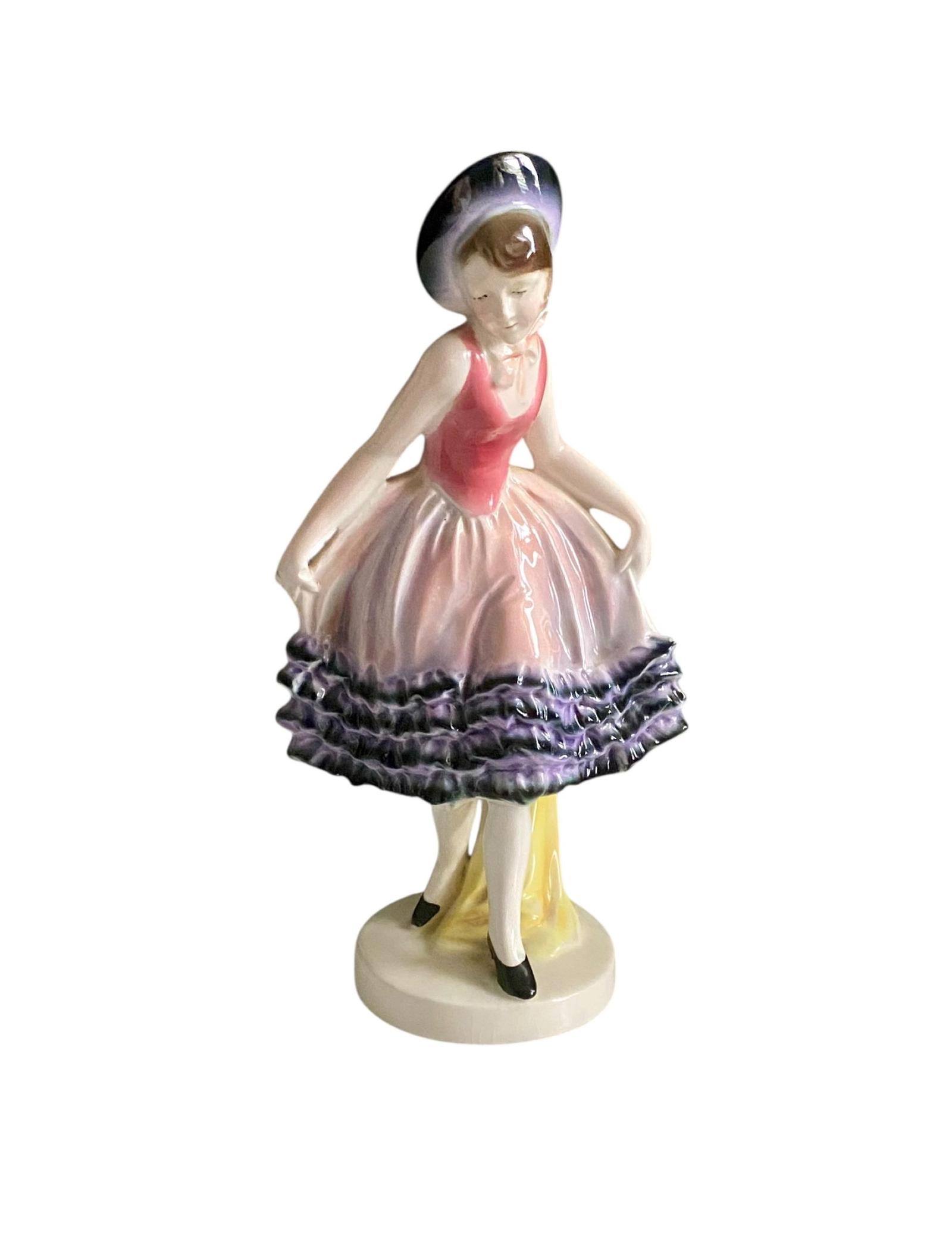 Art Deco German Porcelain Lady Figurine Circa 1930 (1 of 14) Art Deco German Porcelain Lady Figurine Circa 1930 (1 of 14)